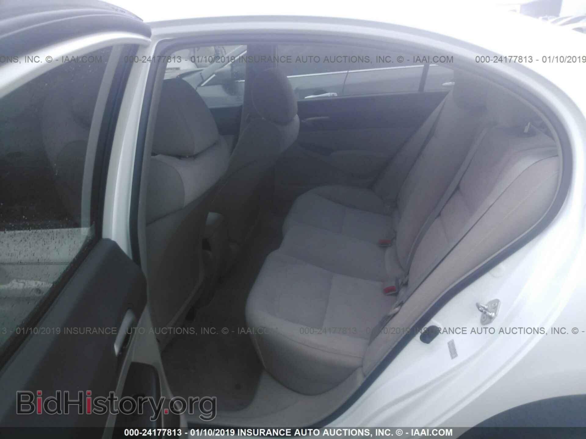 2011 HONDA CIVIC - VIN: 19XFA1F59BE047702 - Photo 8