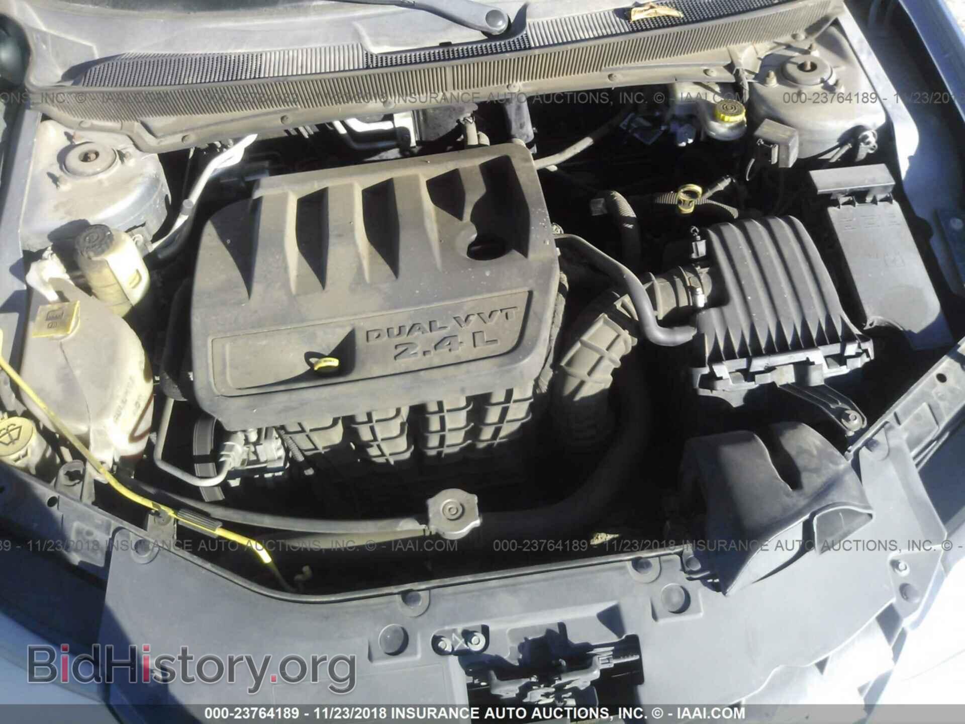 2010 CHRYSLER SEBRING - VIN: 1C3CC5FB8AN147184 - Фото 10