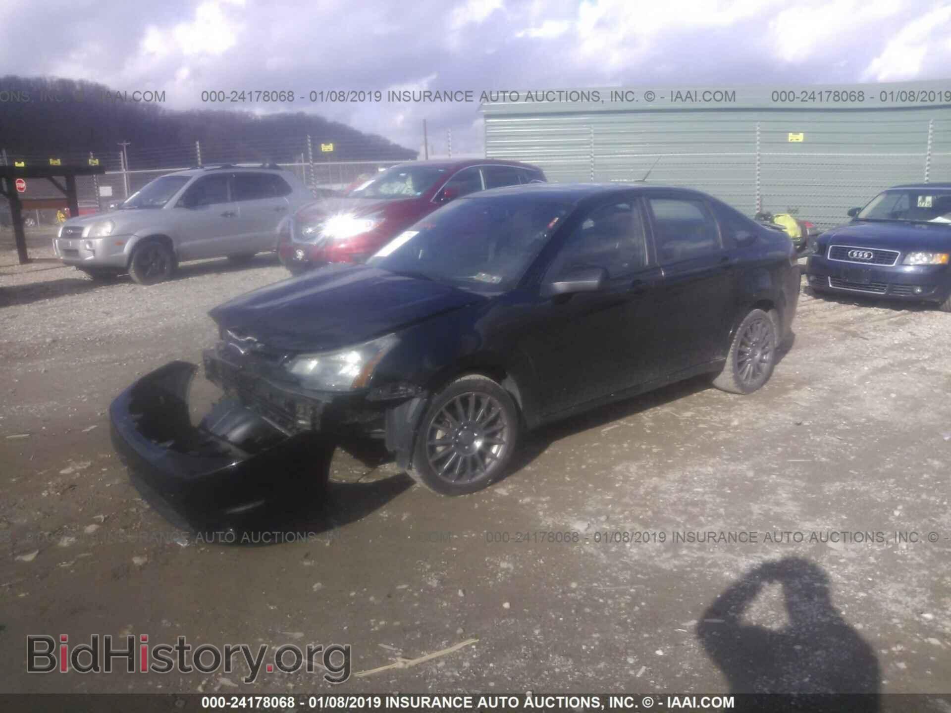 2011 FORD FOCUS - VIN: 1FAHP3GN8BW157671 - Фото 2