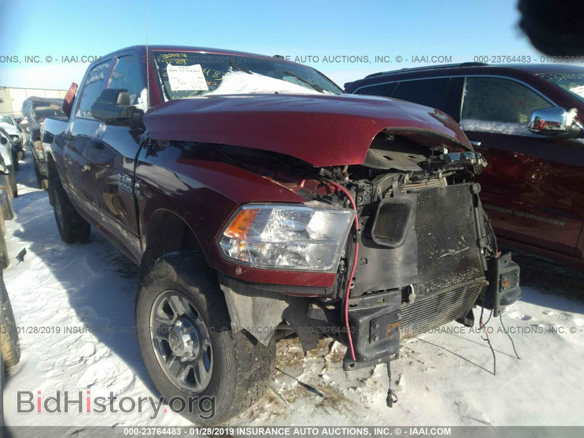 Photo 3C63R3CL8FG592558 - RAM 3500 2015