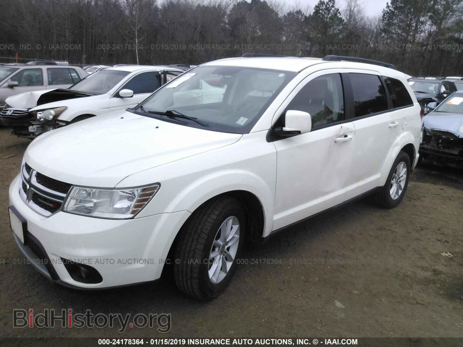 2013 DODGE JOURNEY - VIN: 3C4PDCBB8DT564409 - Фото 2
