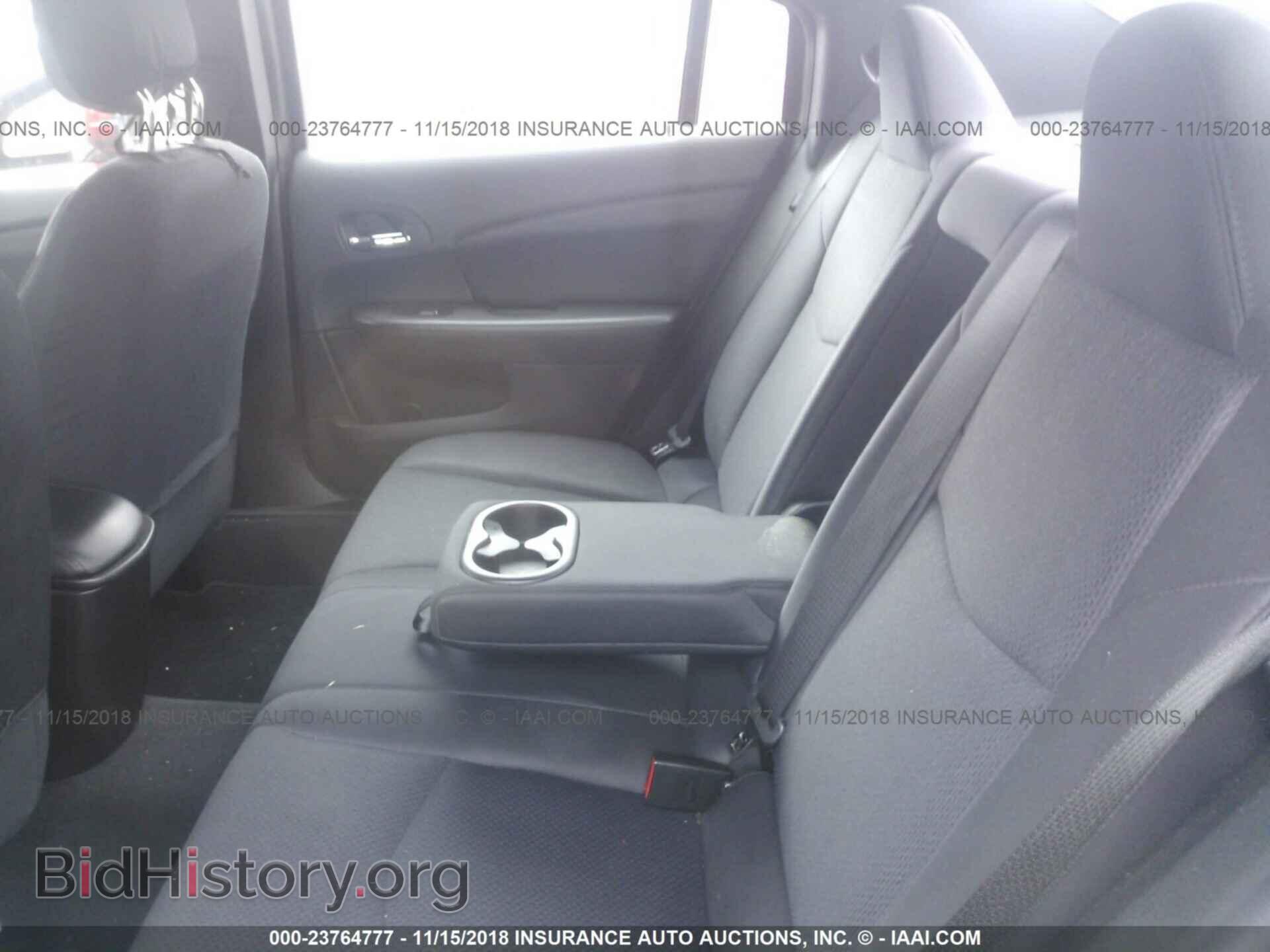 2014 CHRYSLER 200 - VIN: 1C3CCBBG7EN172633 - Photo 8