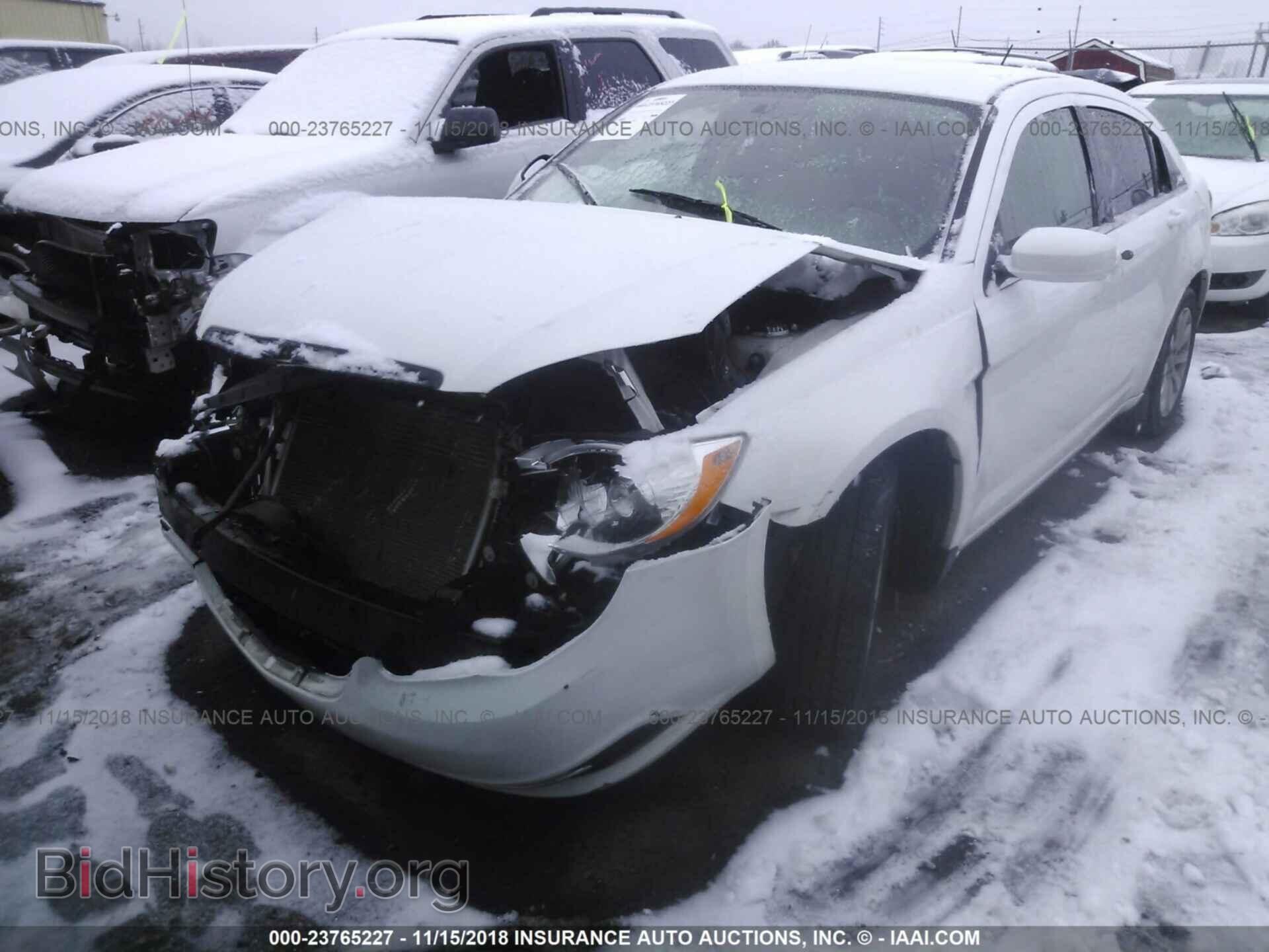 2014 CHRYSLER 200 - VIN: 1C3CCBBB3EN151508 - Photo 2