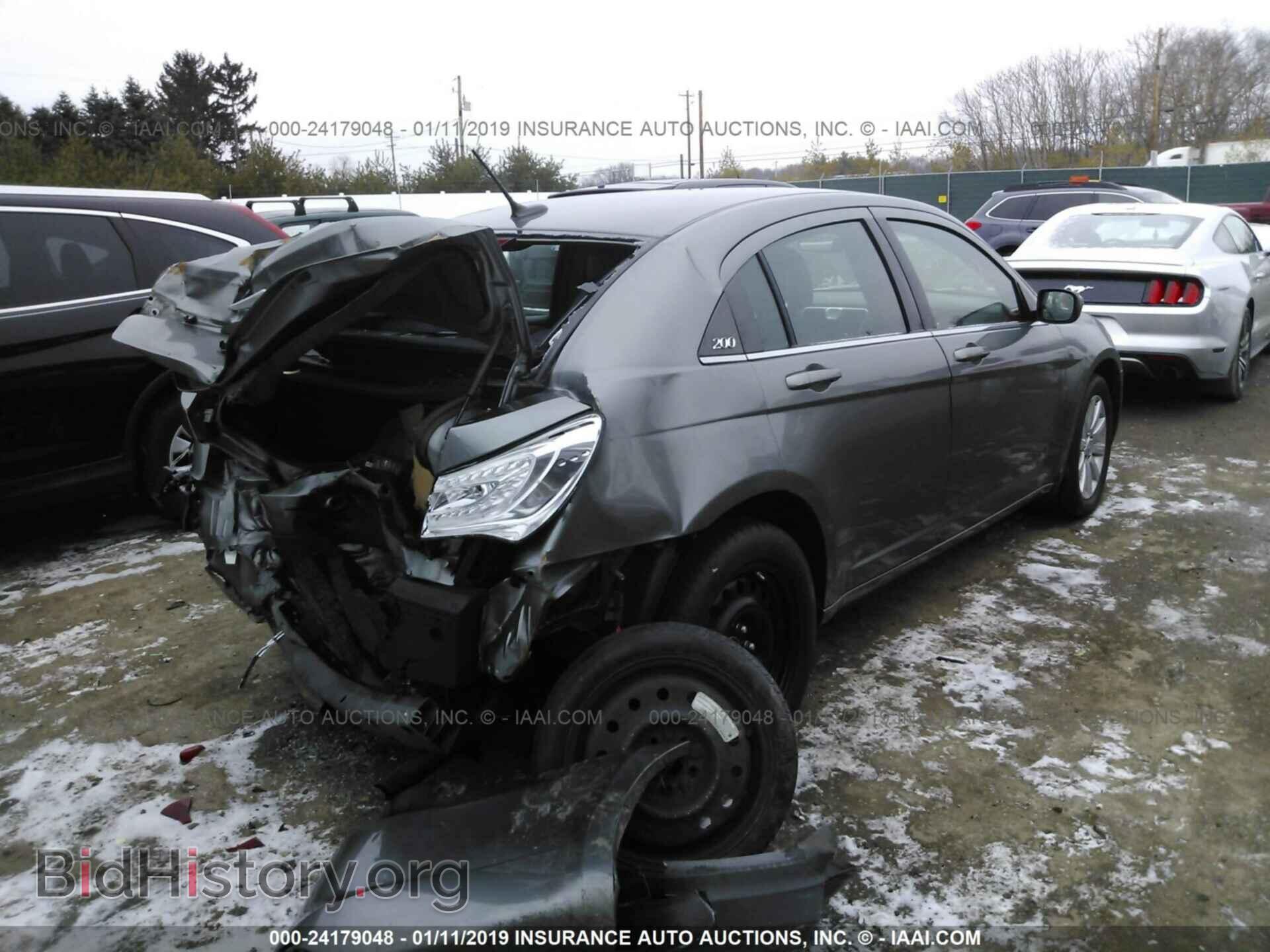 2012 CHRYSLER 200 - VIN: 1C3CCBBB0CN302284 - Фото 4