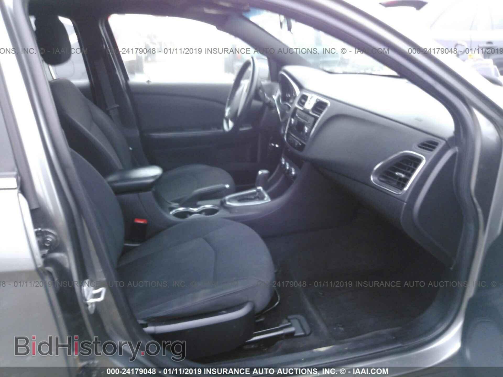 2012 CHRYSLER 200 - VIN: 1C3CCBBB0CN302284 - Фото 5