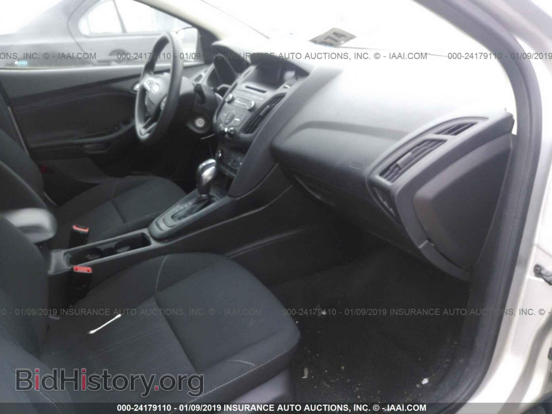 2016 FORD FOCUS - VIN: 1FADP3F27GL305811 - Photo 5