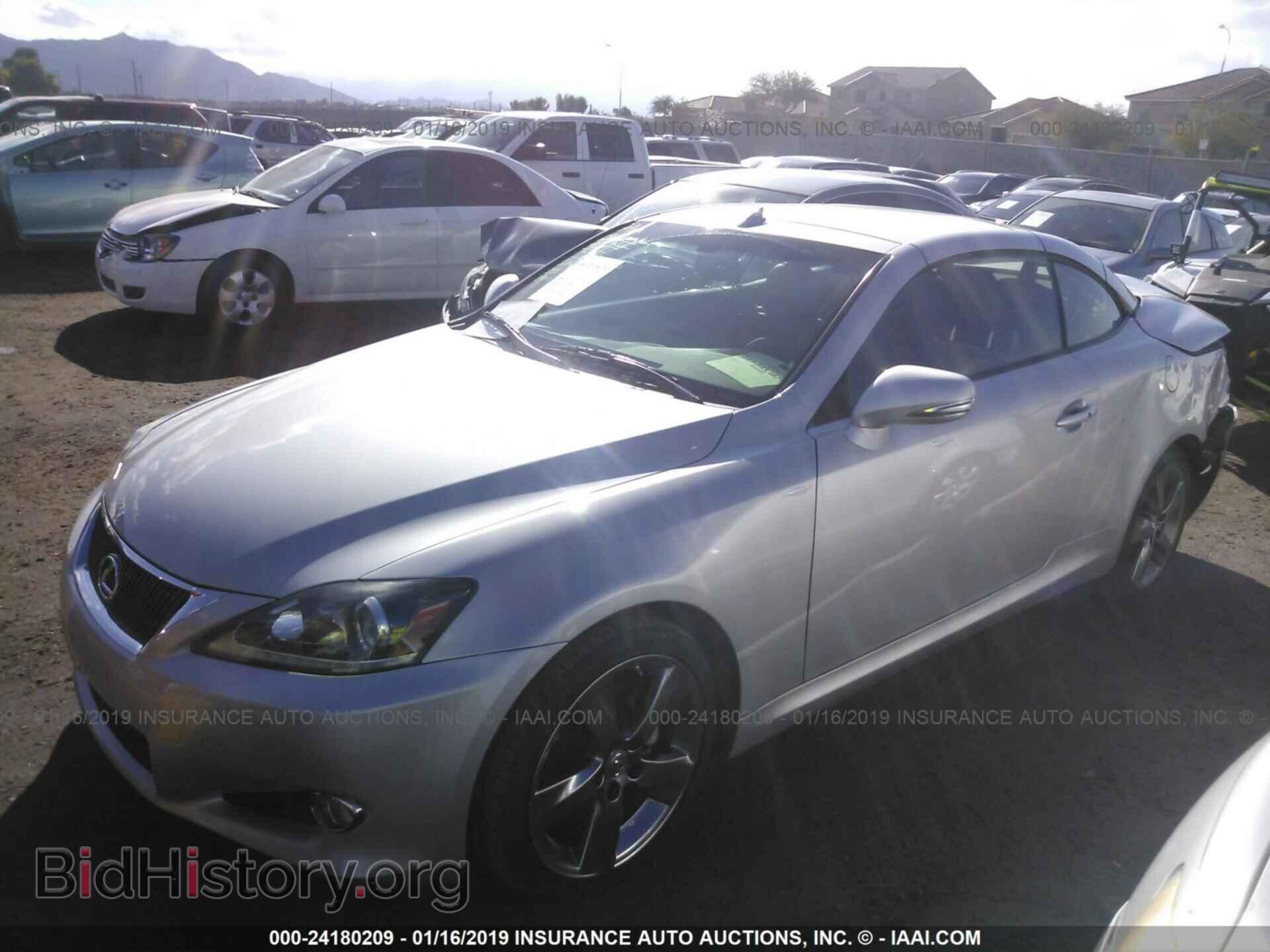 2011 LEXUS IS - VIN: JTHFF2C28B2518445 - Фото 2