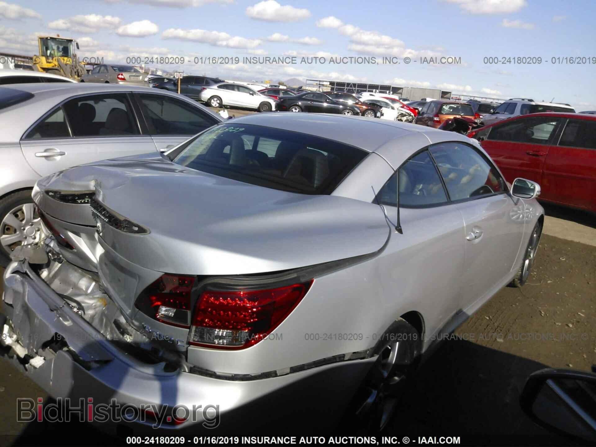 2011 LEXUS IS - VIN: JTHFF2C28B2518445 - Фото 4