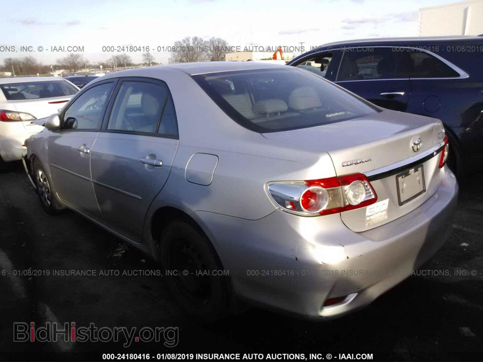 2011 TOYOTA COROLLA - VIN: 2T1BU4EEXBC573988 - Фото 3