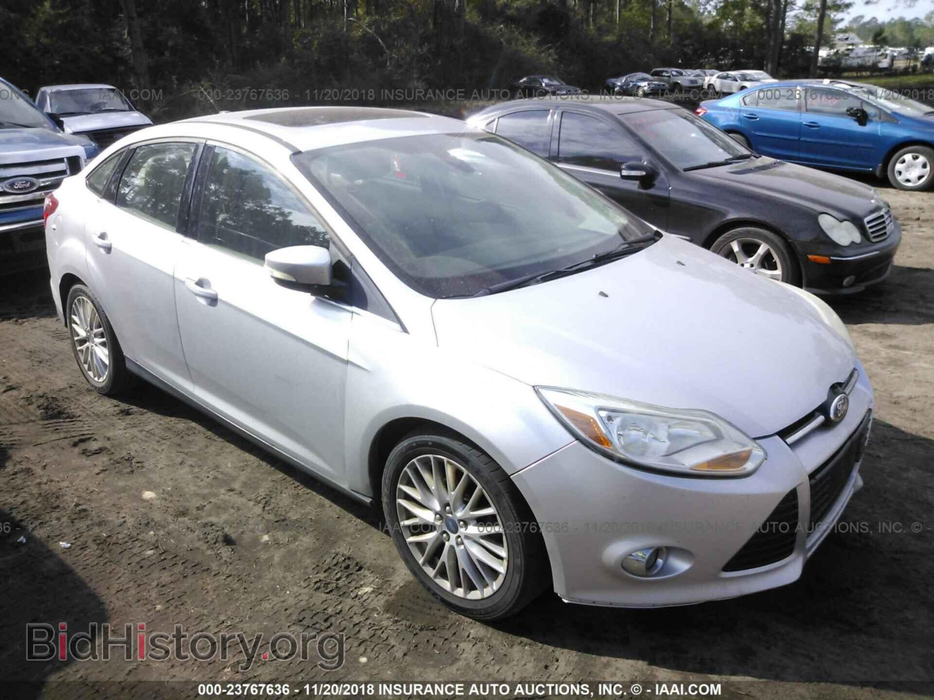 Photo 1FAHP3H27CL395485 - FORD FOCUS 2012