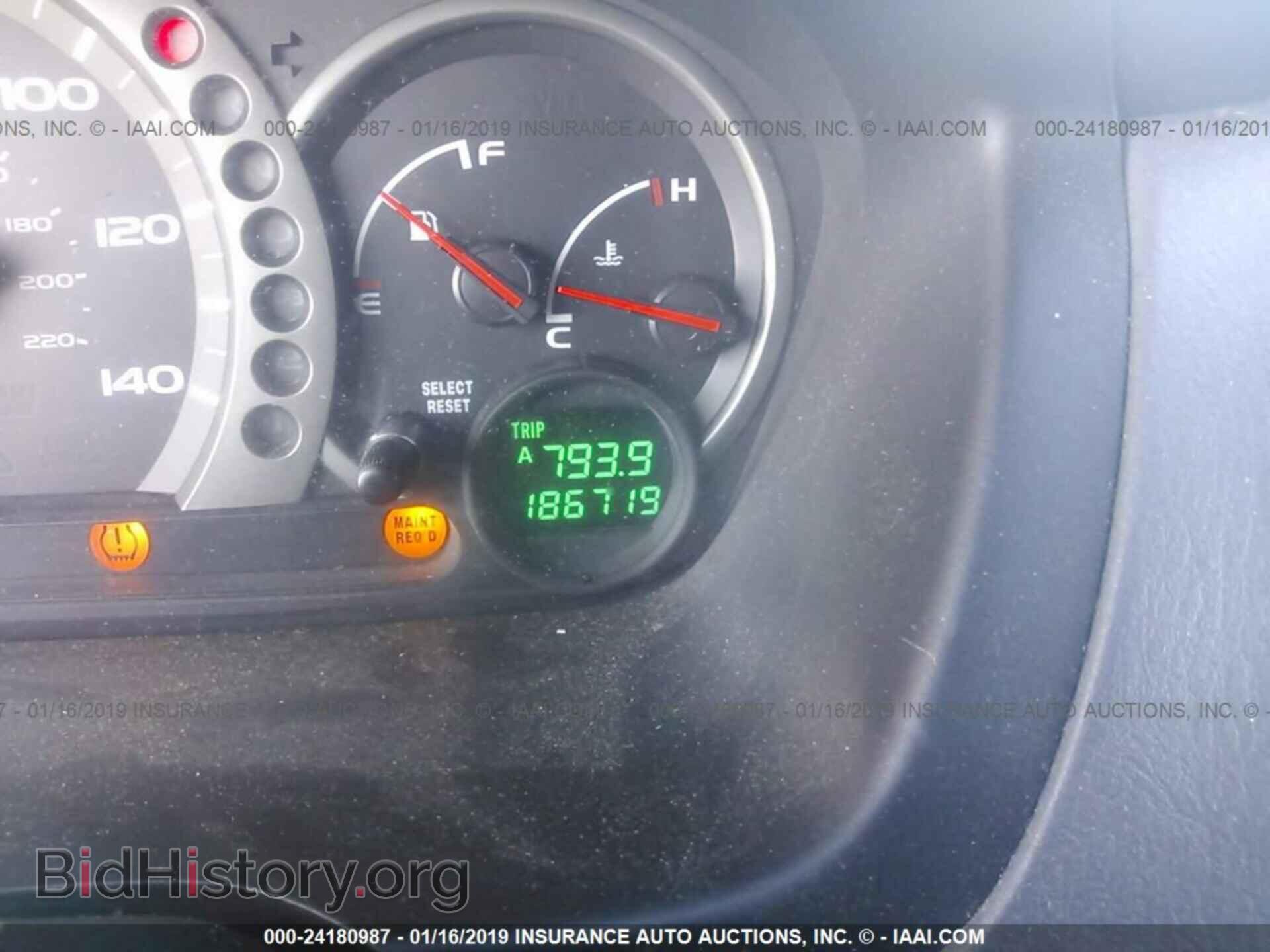 2005 HONDA PILOT - VIN: 5FNYF18555B041112 - Фото 7