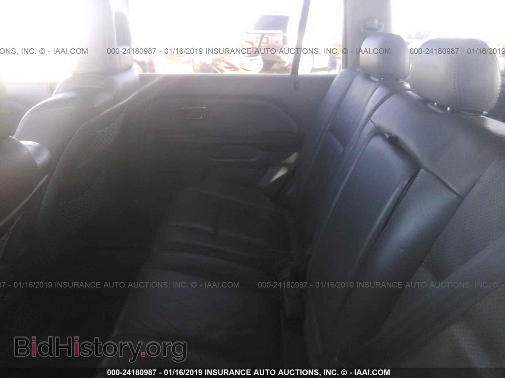 2005 HONDA PILOT - VIN: 5FNYF18555B041112 - Фото 8