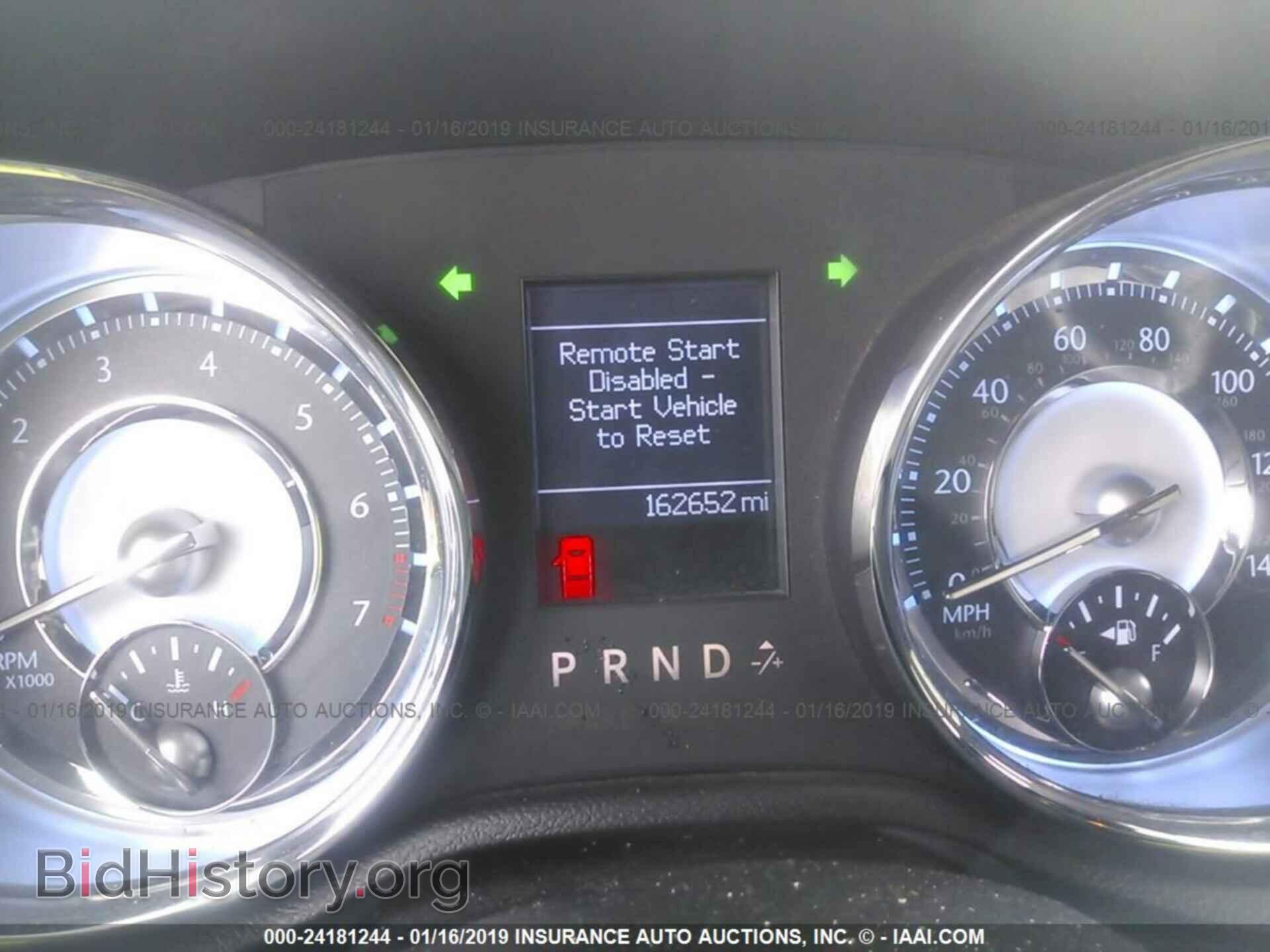 2011 CHRYSLER 300 - VIN: 2C3CA5CG3BH563630 - Фото 7