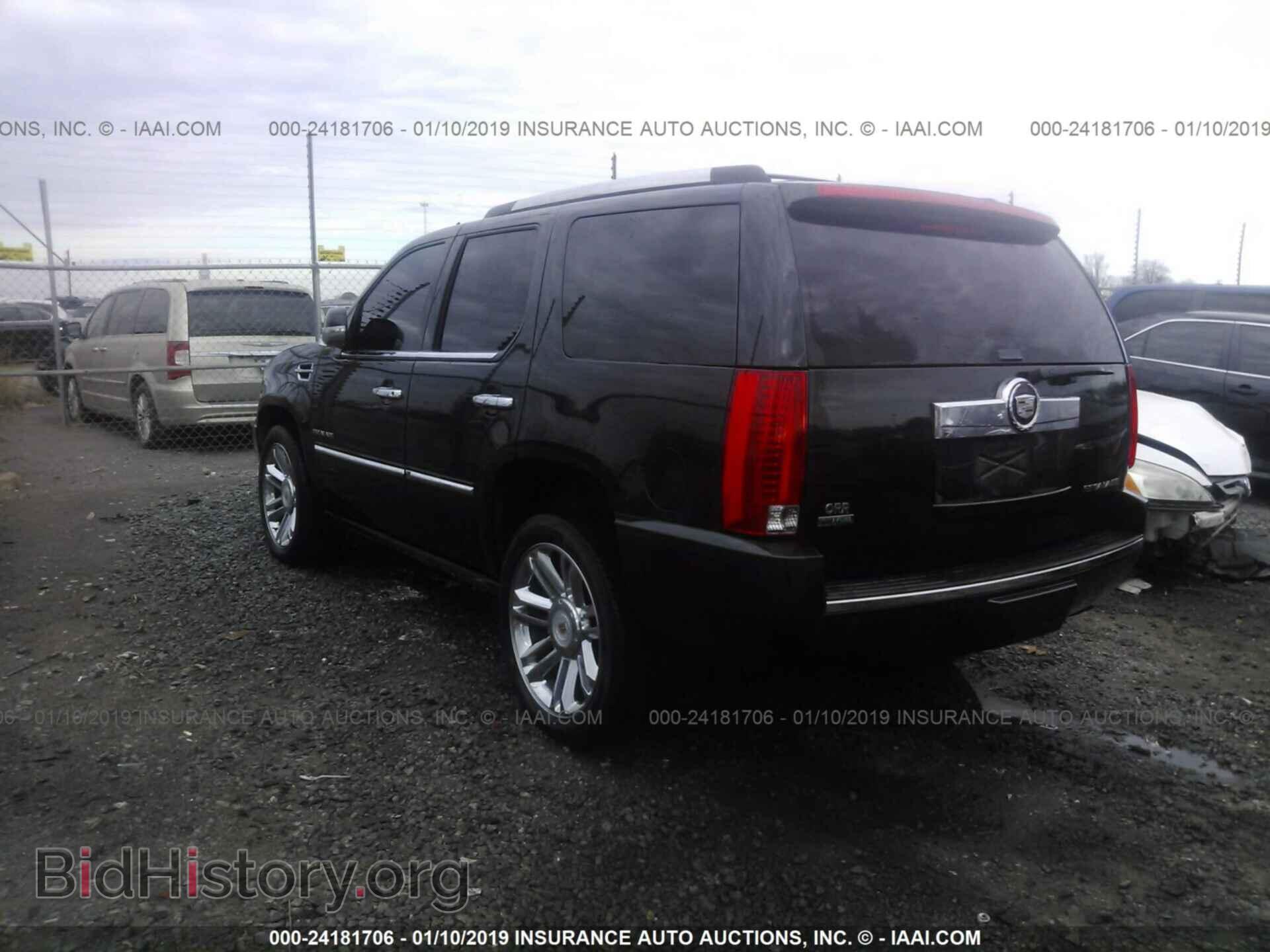 2011 CADILLAC ESCALADE - VIN: 1GYS3CEF0BR386975 - Фото 3