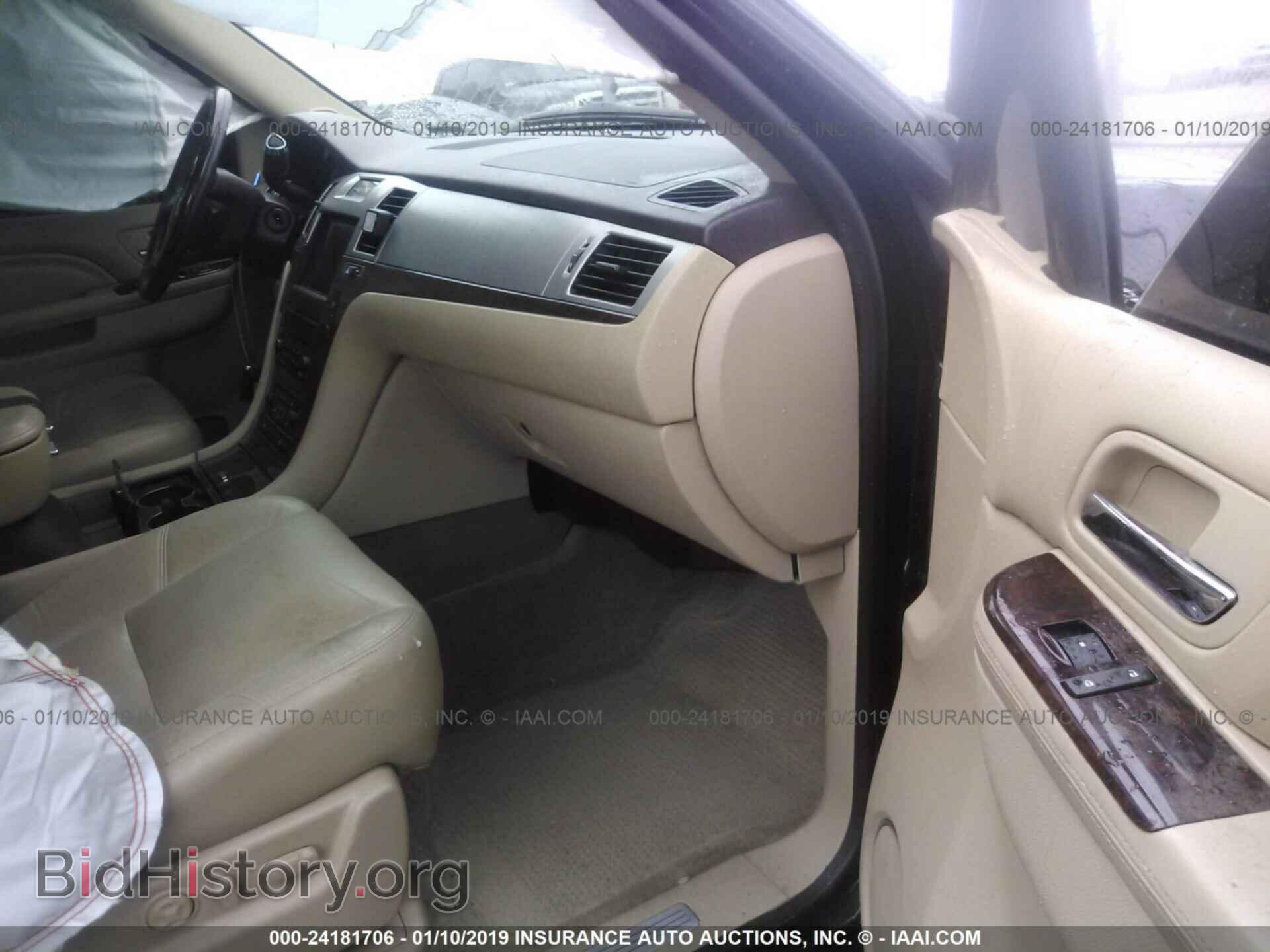 2011 CADILLAC ESCALADE - VIN: 1GYS3CEF0BR386975 - Фото 5