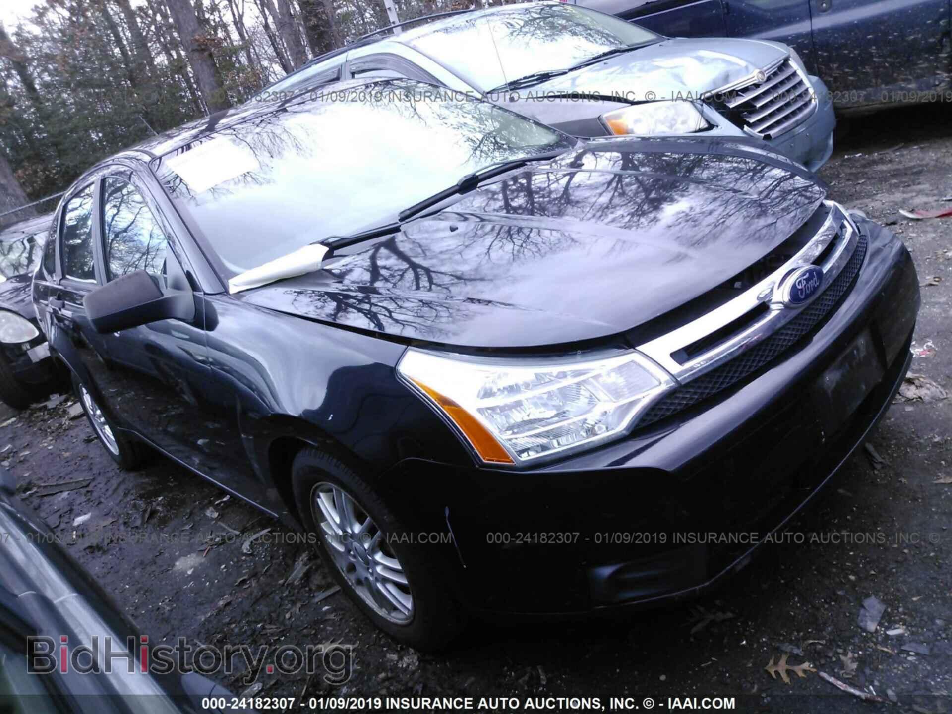 Фотография 1FAHP35N19W109135 - FORD FOCUS 2009