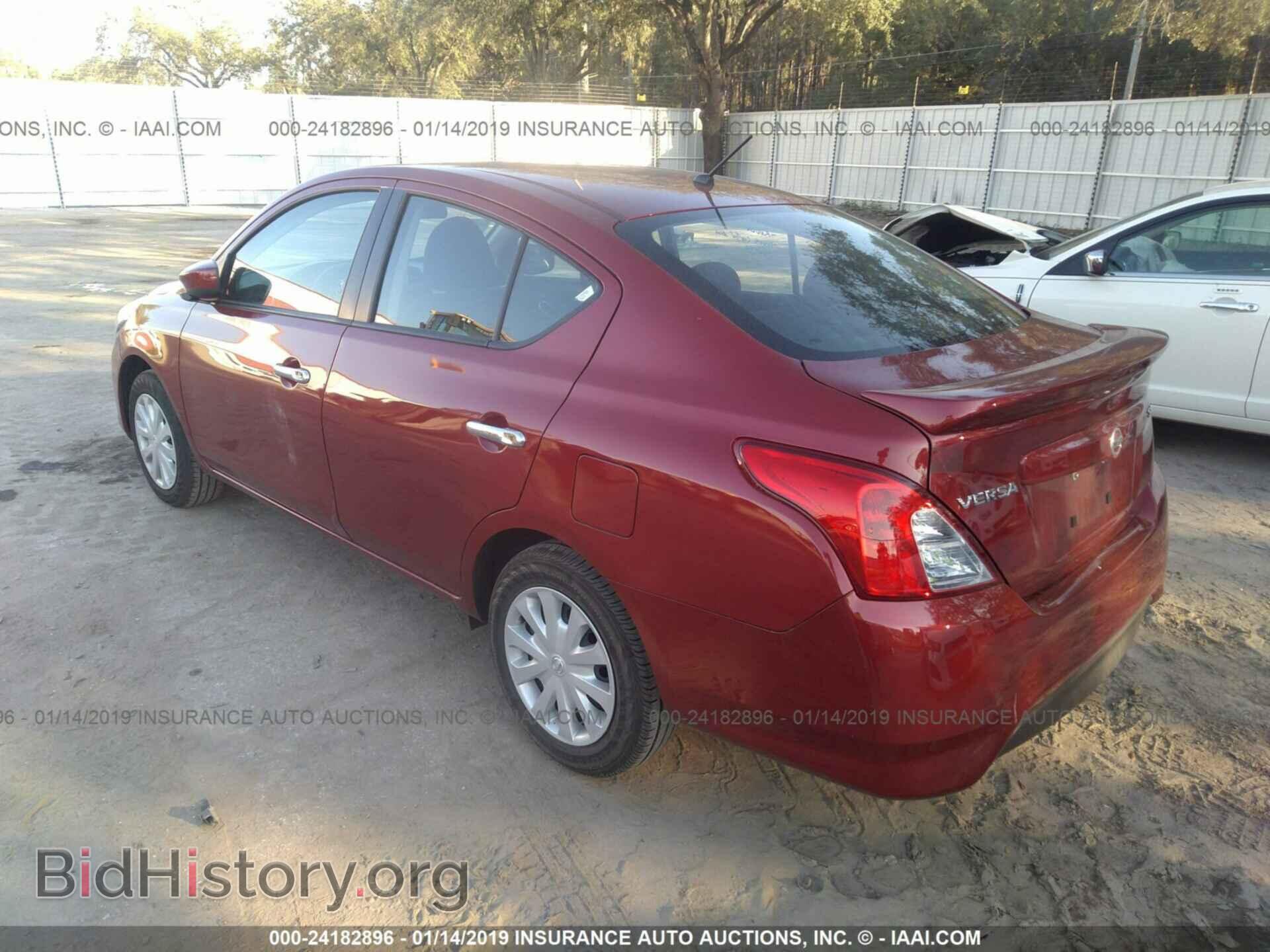 2018 NISSAN VERSA - VIN: 3N1CN7AP1JK423640 - Фото 3