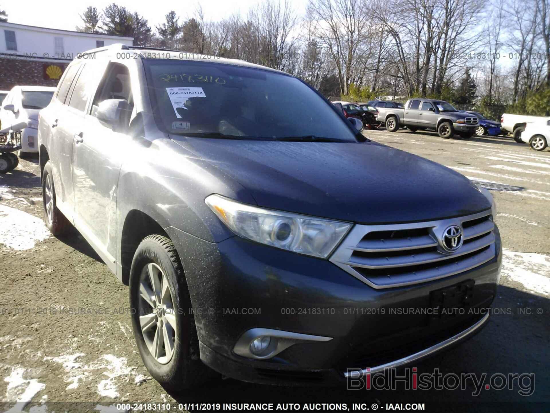 Photo 5TDBK3EH6DS197052 - TOYOTA HIGHLANDER 2013