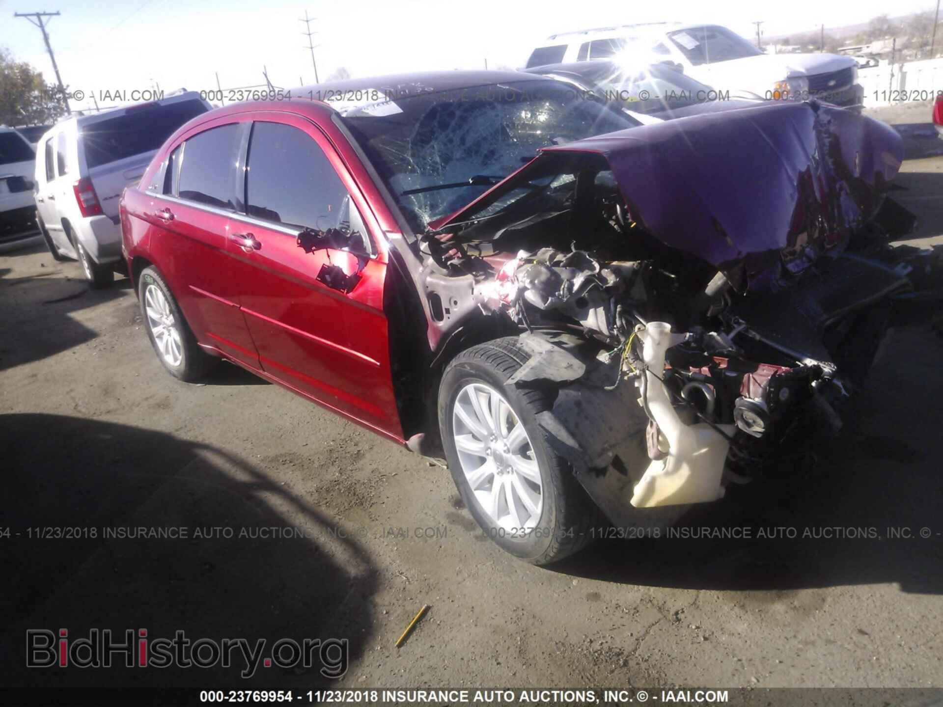 Фотография 1C3CCBBB6DN588577 - CHRYSLER 200 2013