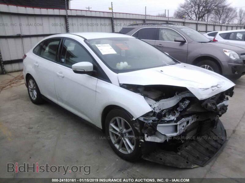 2016 Ford FOCUS SE (VIN 1FADP3F20GL212371) — photo 1 of 10, IAAI, damage: front end