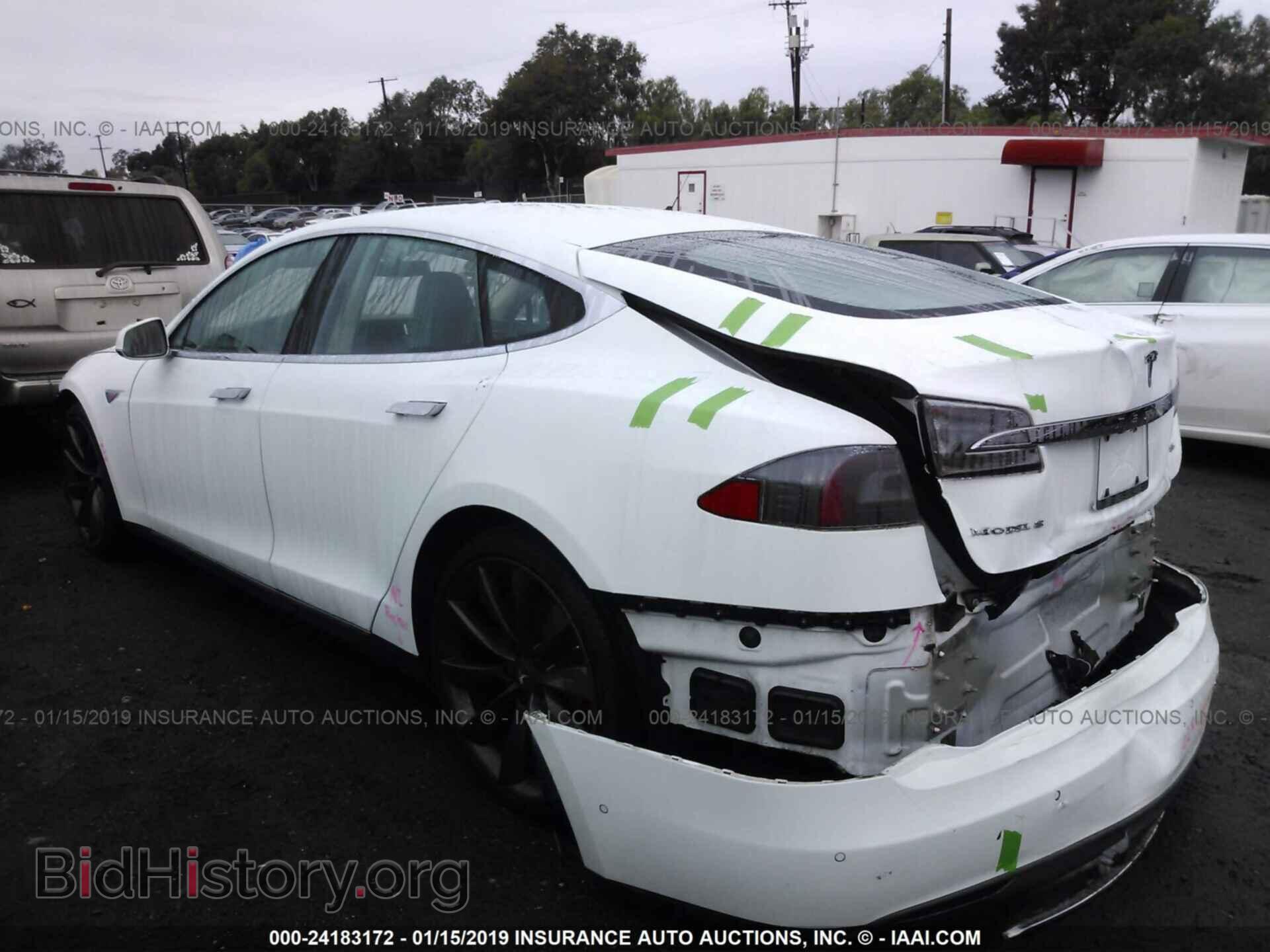 2014 TESLA MODEL S - VIN: 5YJSA1H19EFP52944 - Фото 3