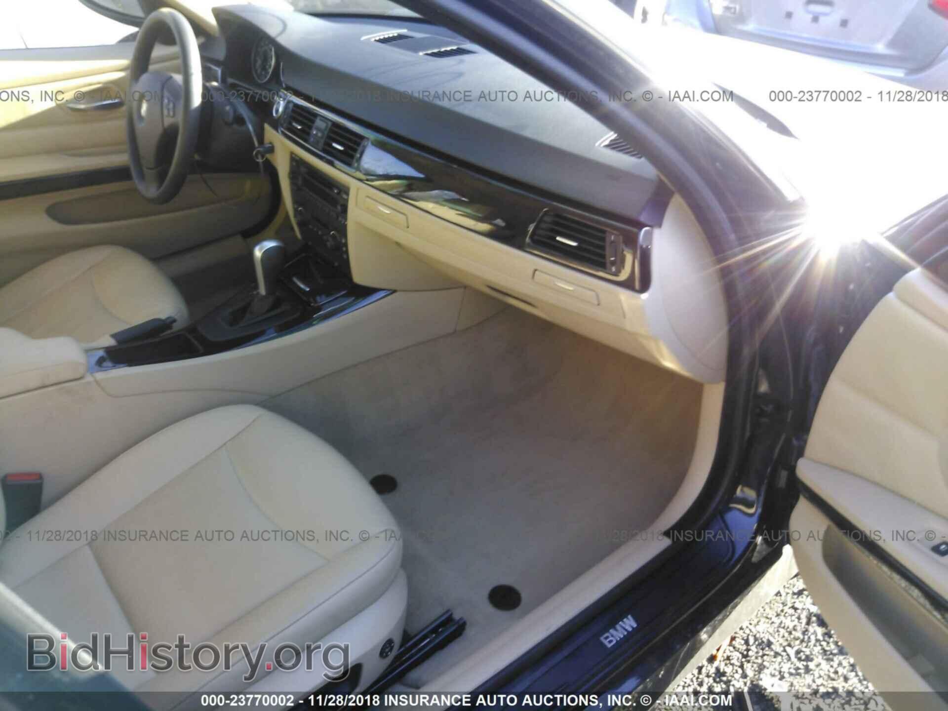 2006 BMW 330 - VIN: WBAVB33556KR75578 - Фото 5