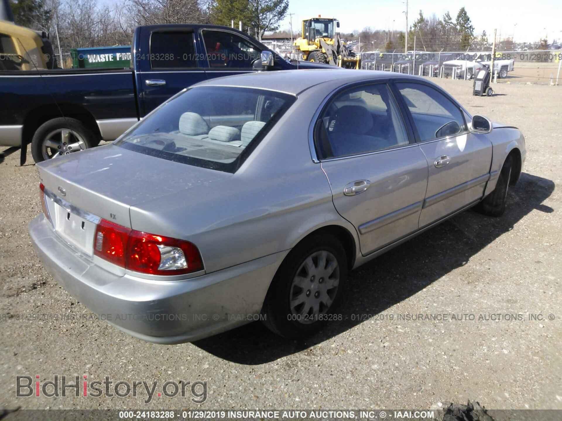 2005 KIA OPTIMA - VIN: KNAGD126955385608 - Фото 4