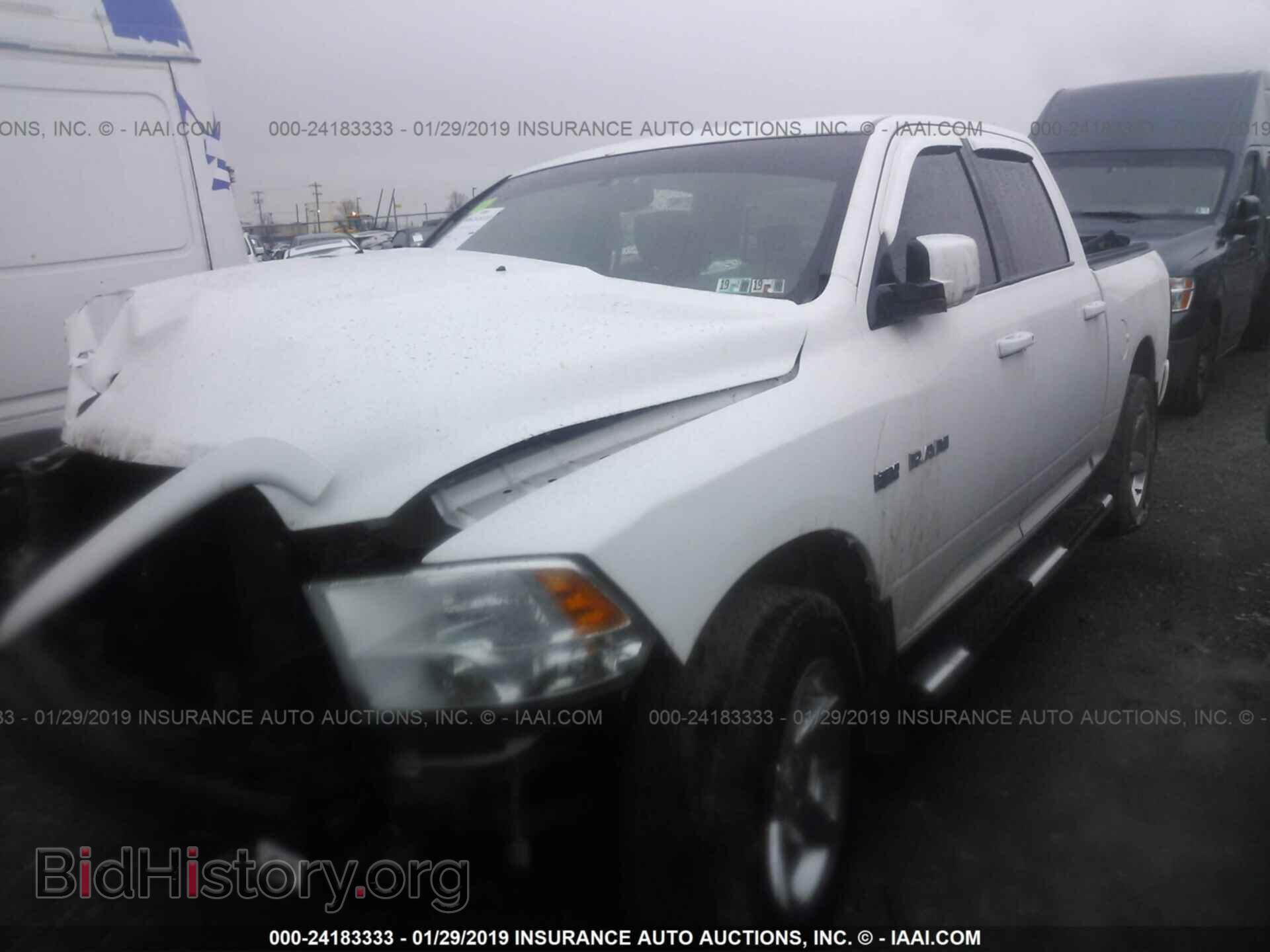 2010 DODGE RAM 1500 - VIN: 1D7RV1CT0AS168057 - Фото 2