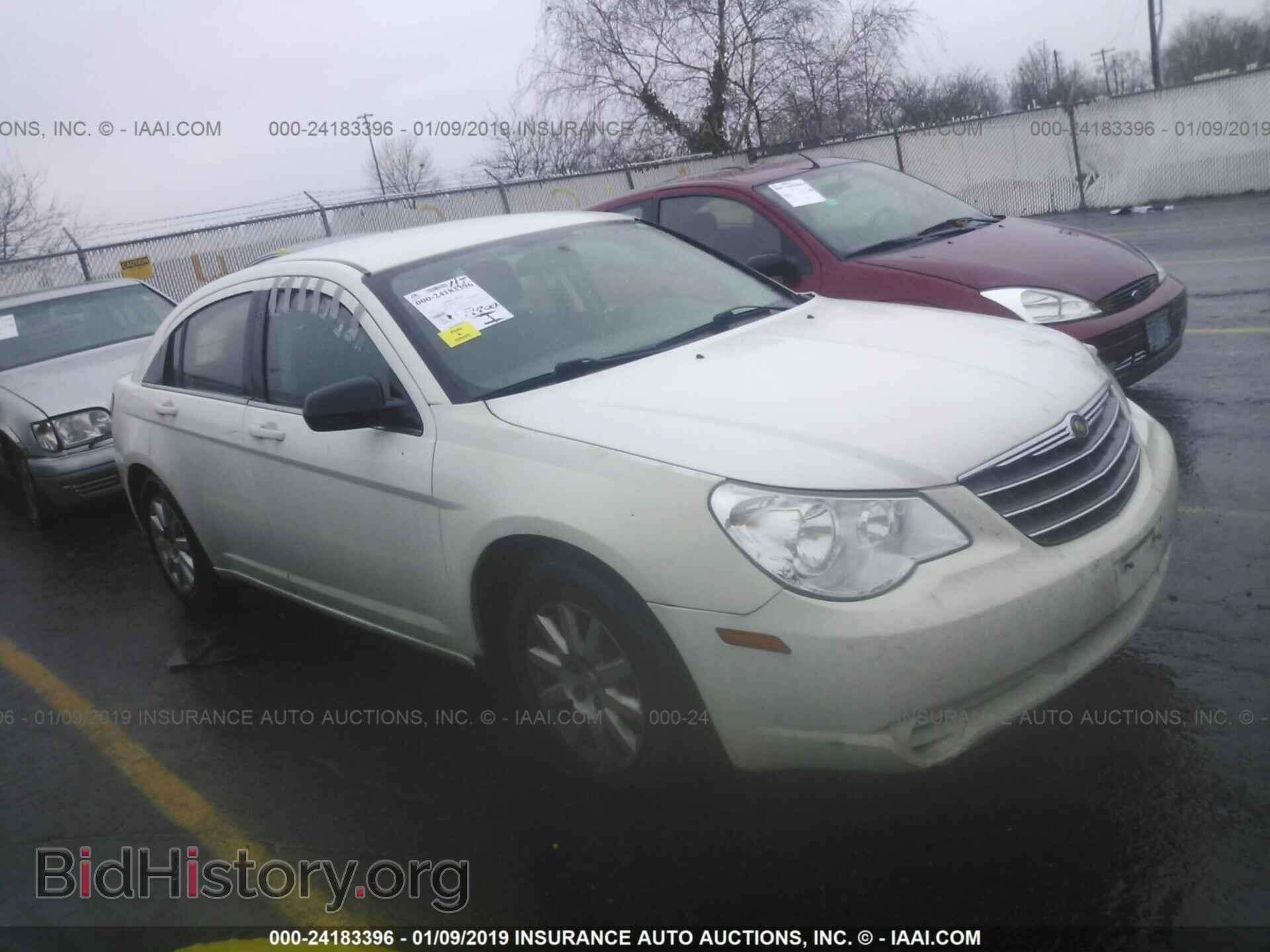 Photo 1C3CC4FB2AN123991 - CHRYSLER SEBRING 2010