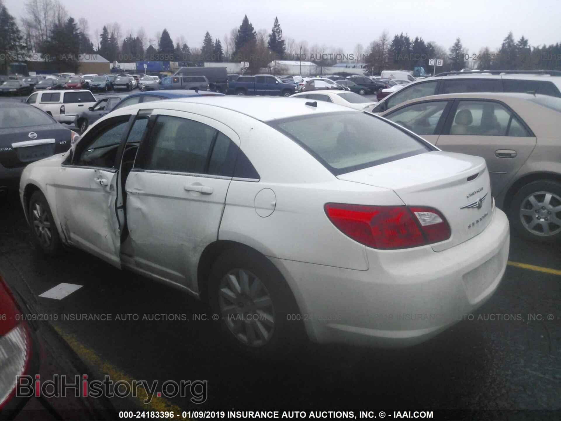 2010 CHRYSLER SEBRING - VIN: 1C3CC4FB2AN123991 - Photo 3
