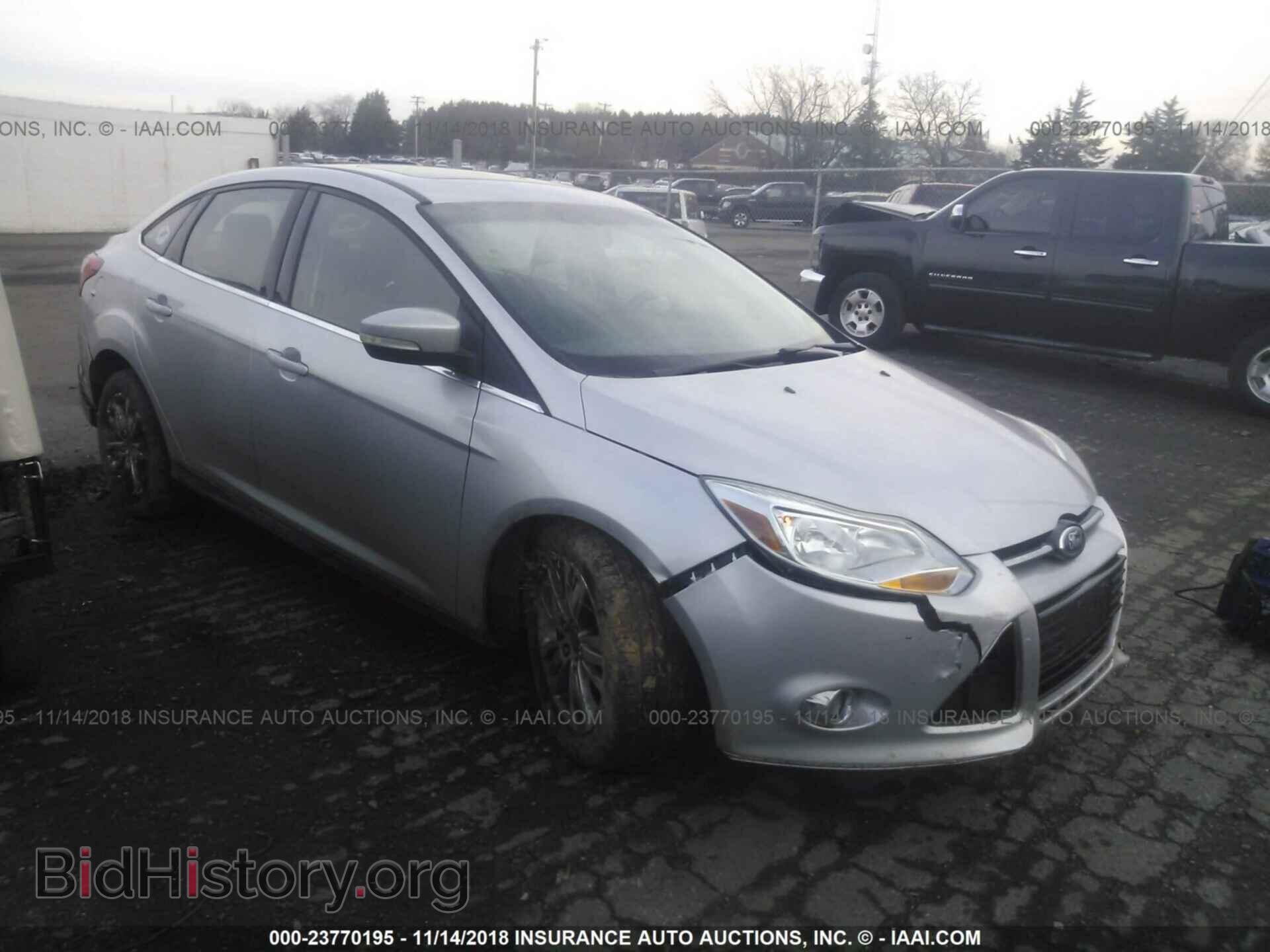 Photo 1FAHP3H28CL349874 - FORD FOCUS 2012