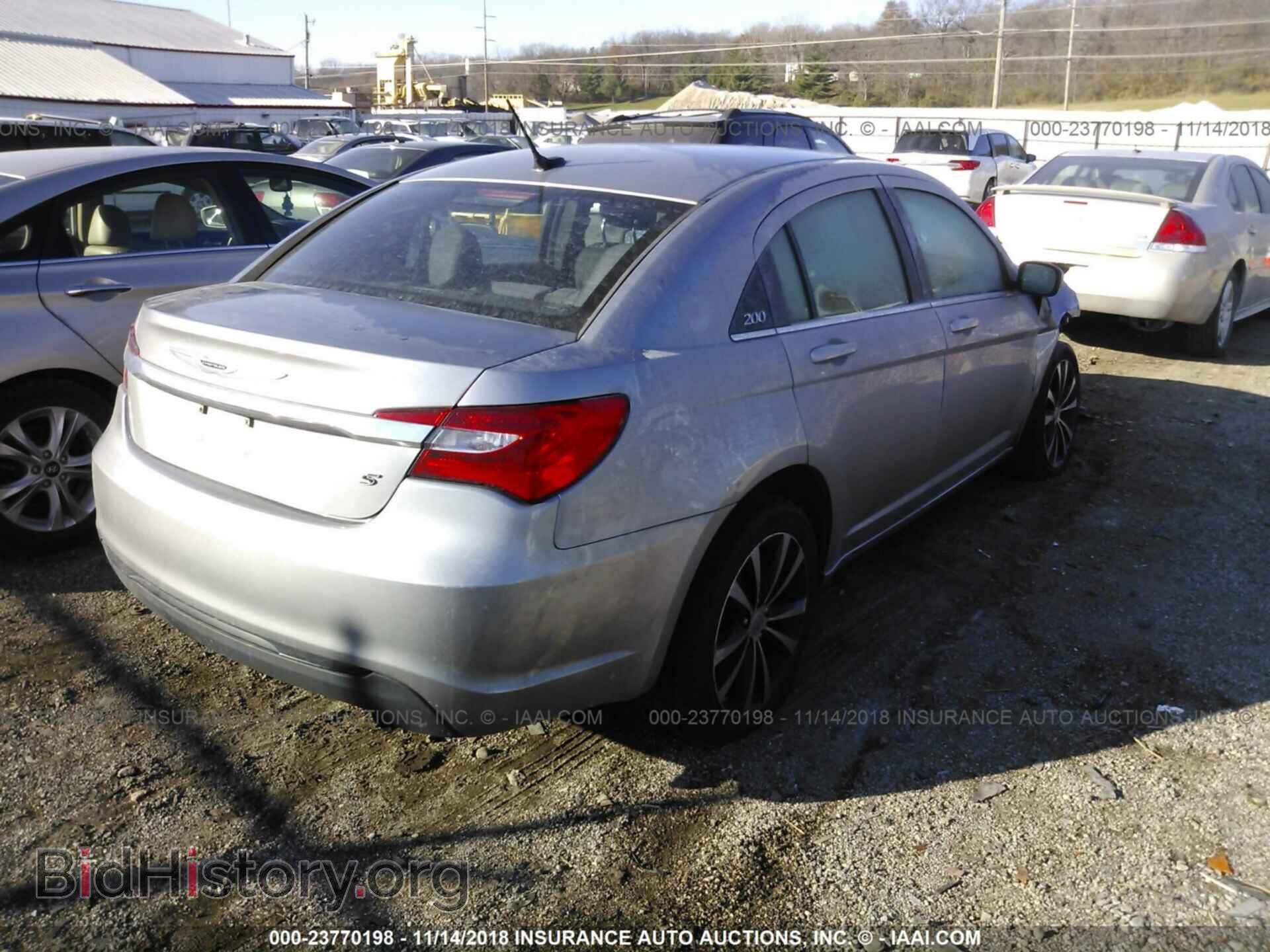 2013 CHRYSLER 200 - VIN: 1C3CCBBB2DN574224 - Photo 4