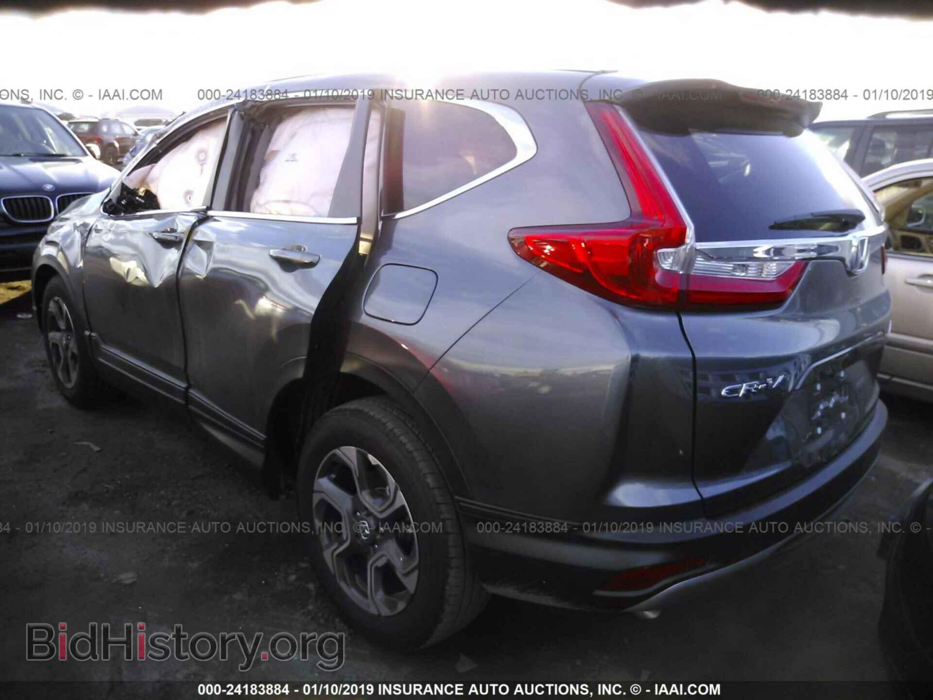 2018 HONDA CR-V - VIN: 7FARW2H55JE103083 - Фото 3