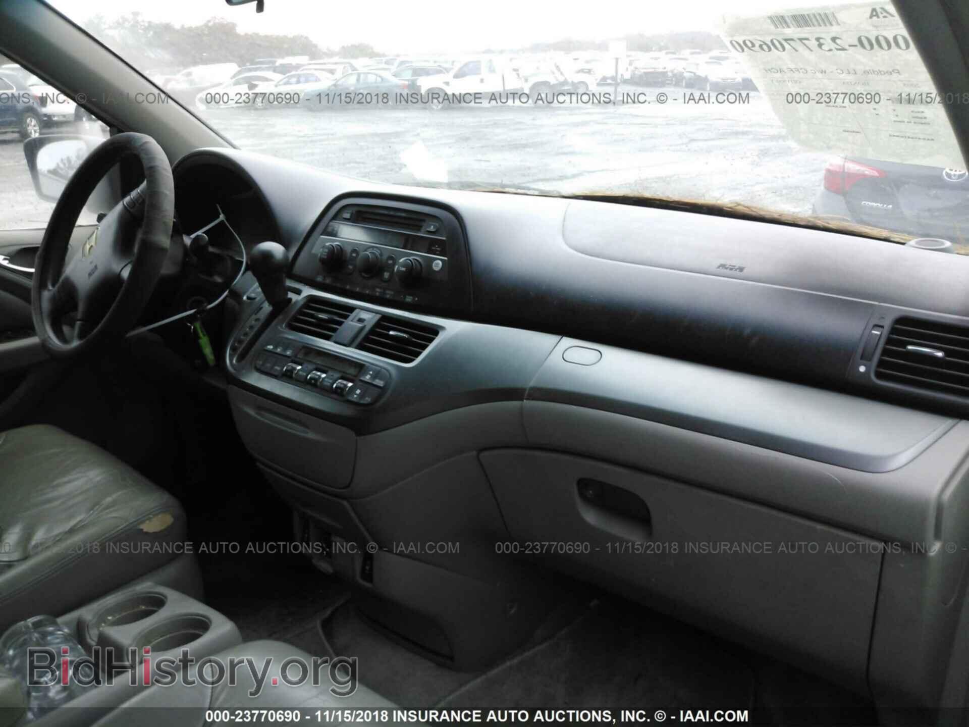 2005 CHRYSLER 300C - VIN: 2C3AA63H25H573172 - Фото 5