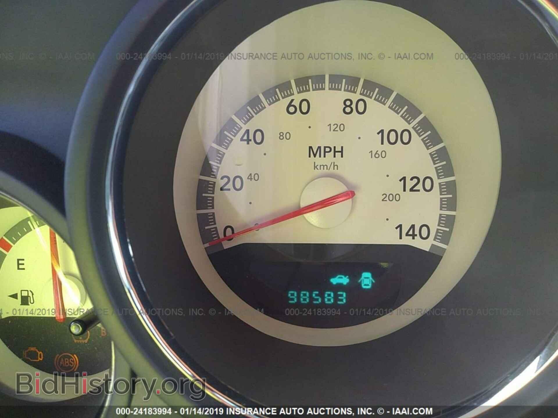 2010 DODGE CHALLENGER - VIN: 2B3CJ4DV4AH142244 - Photo 7