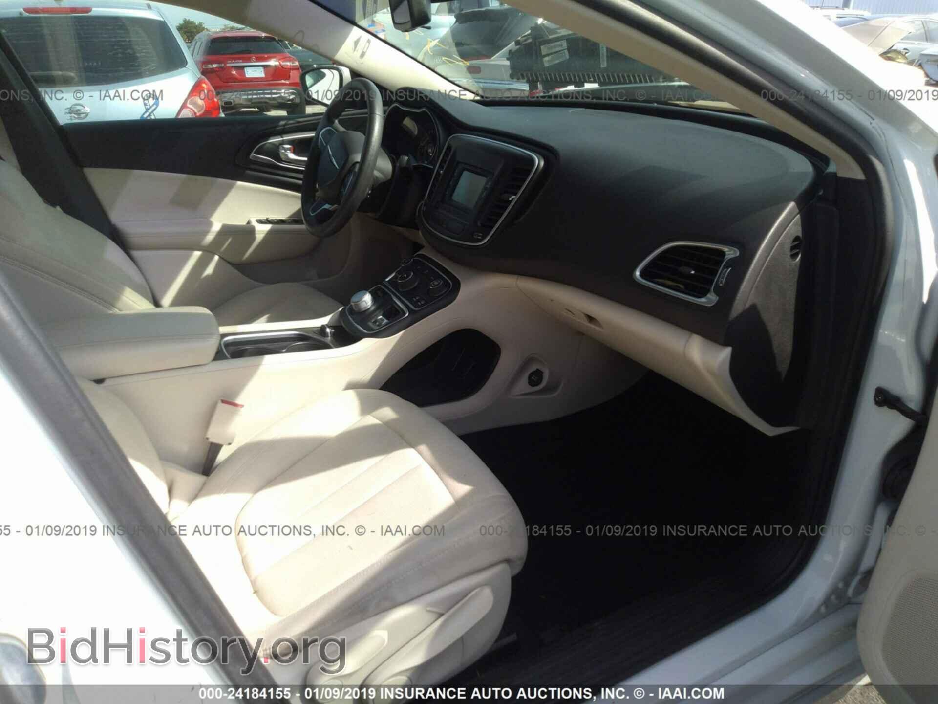 2015 CHRYSLER 200 - VIN: 1C3CCCAB9FN579558 - Фото 5