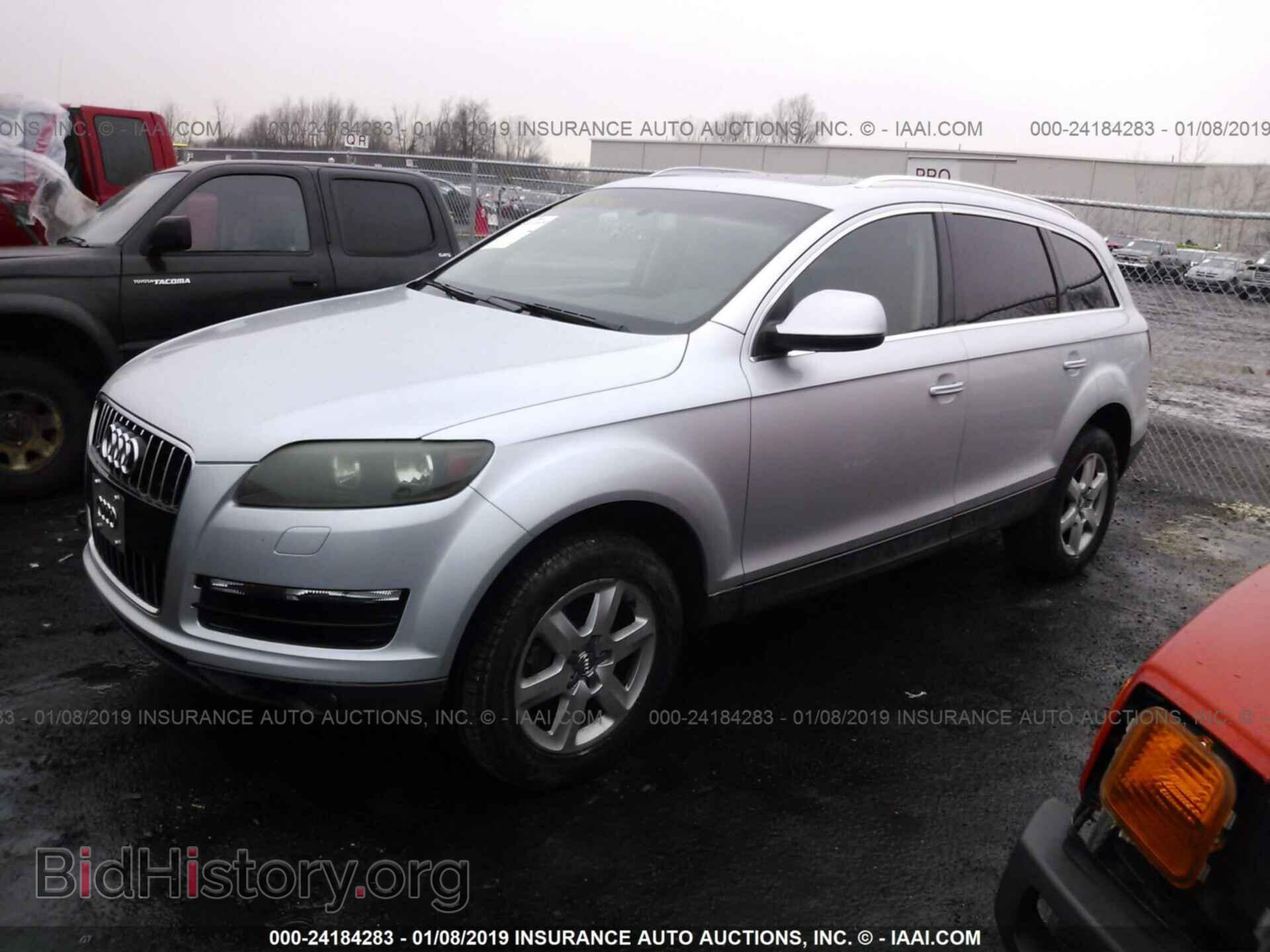 2011 AUDI Q7 - VIN: WA1CGAFE1BD004453 - Фото 2