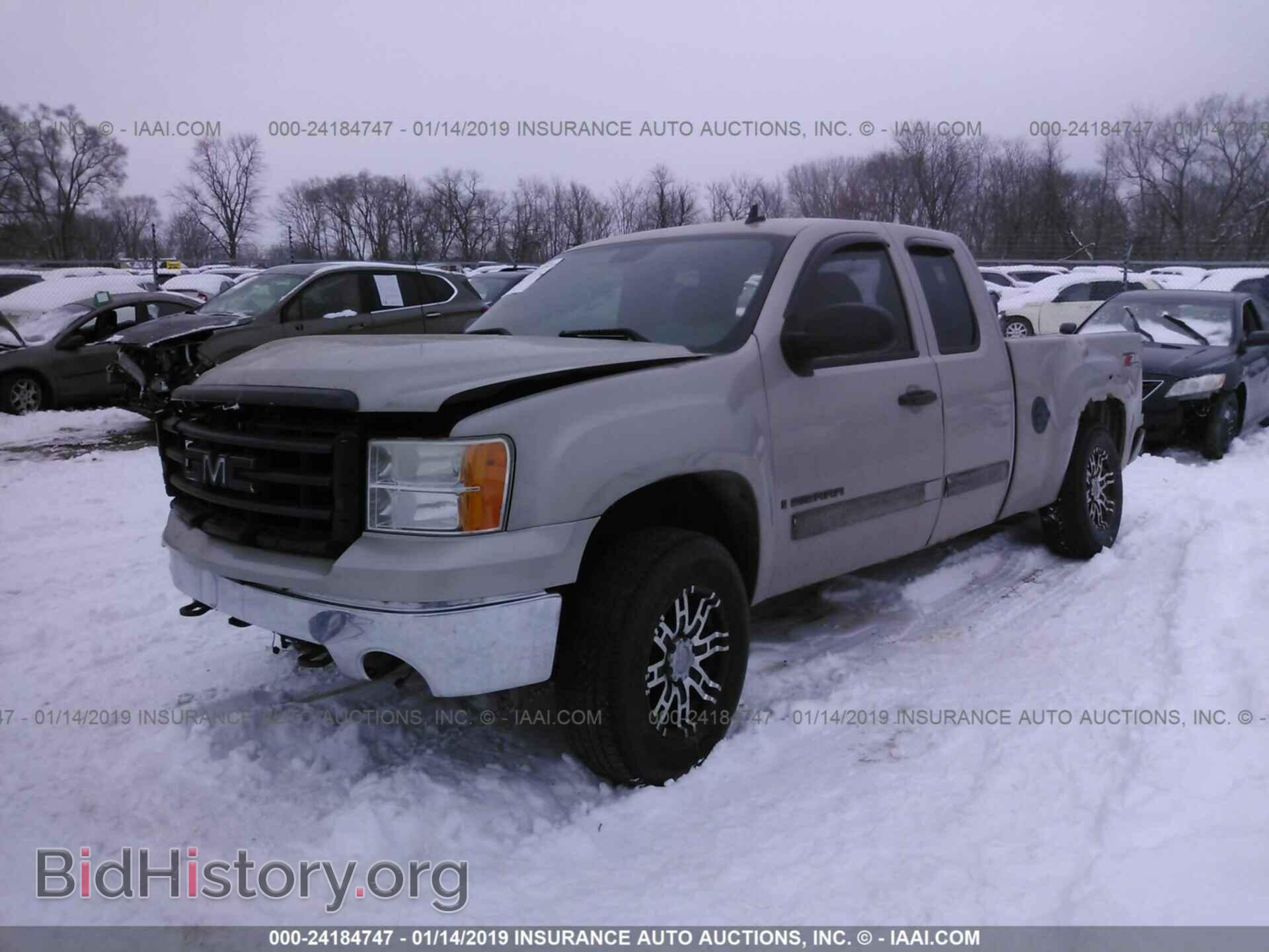 2007 GMC NEW SIERRA - VIN: 1GTEK19027E501445 - Photo 2