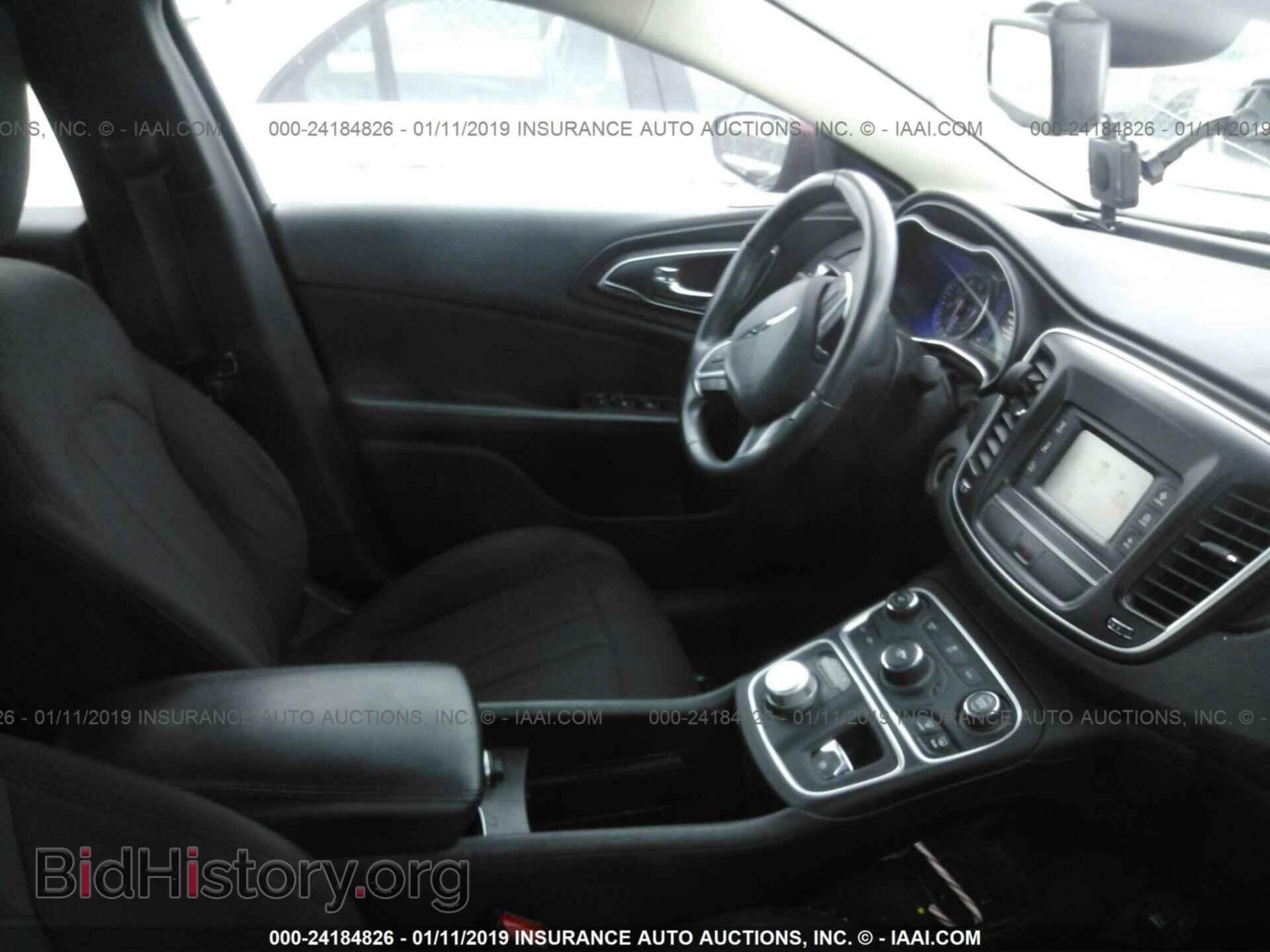 2015 CHRYSLER 200 - VIN: 1C3CCCABXFN633546 - Photo 5