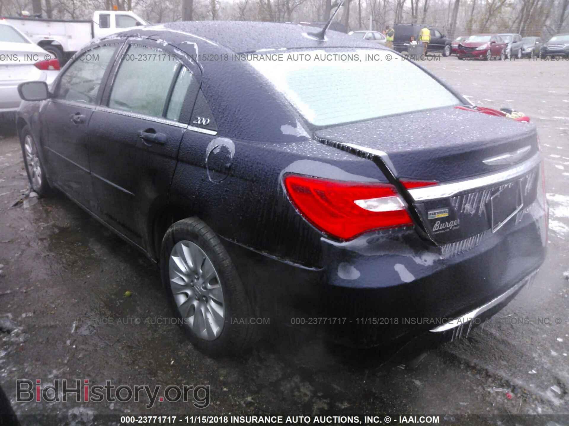 2012 CHRYSLER 200 - VIN: 1C3CCBAG3CN246161 - Фото 3