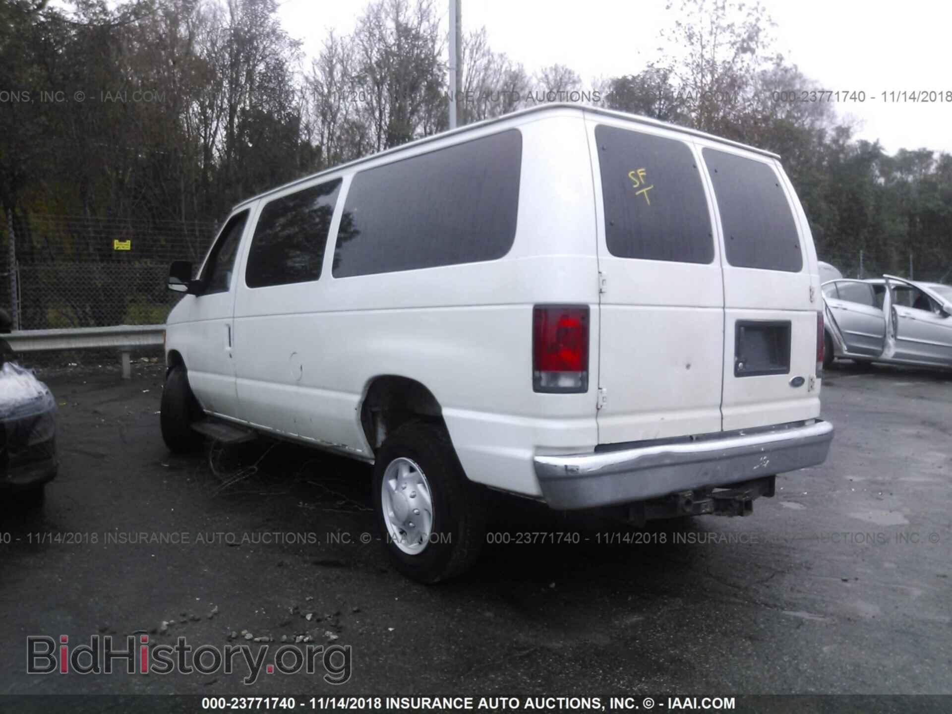 2005 FORD ECONOLINE - VIN: 1FBNE31LX5HB37820 - Фото 3
