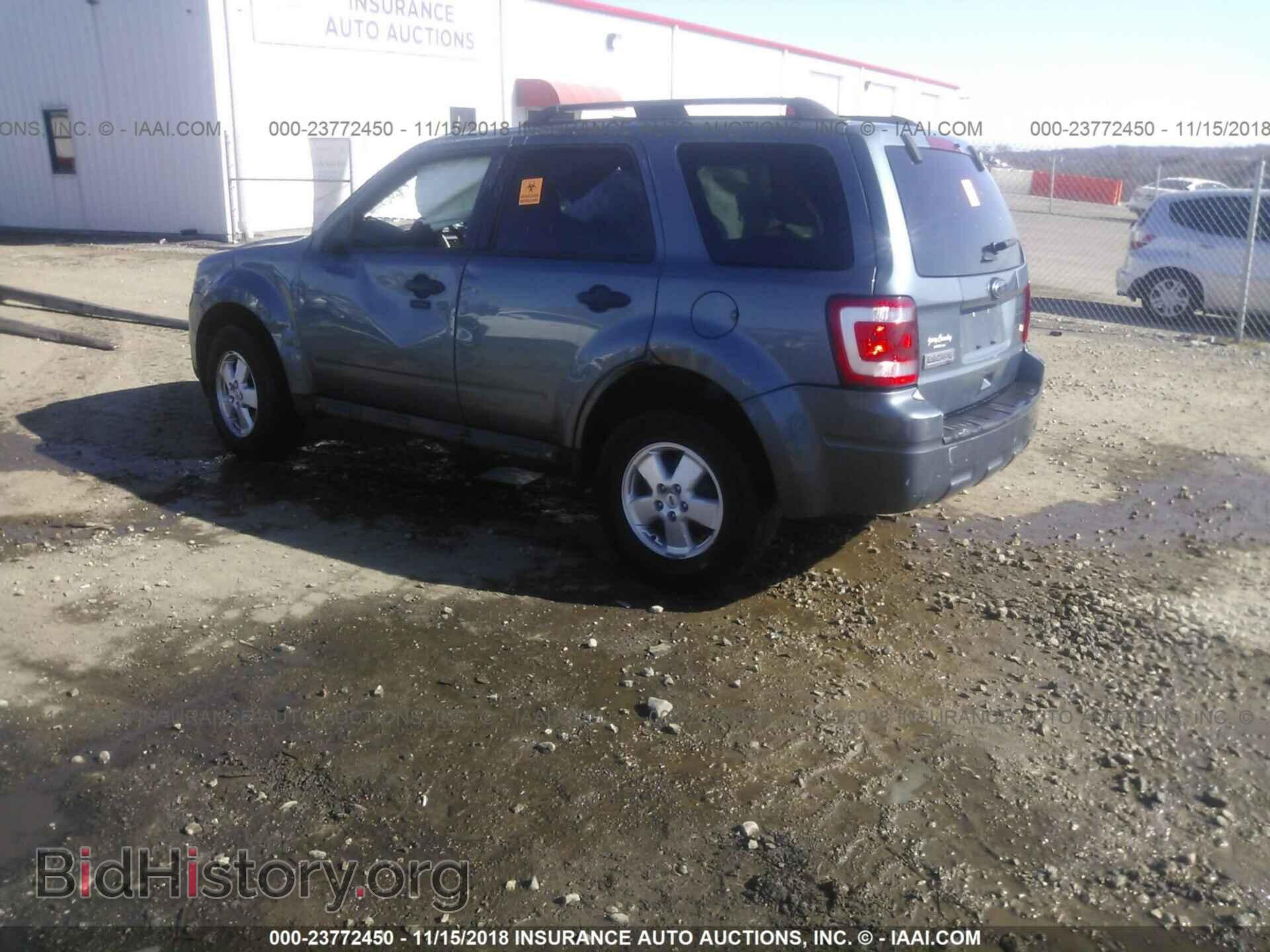 2011 FORD ESCAPE - VIN: 1FMCU0D72BKC63022 - Photo 3