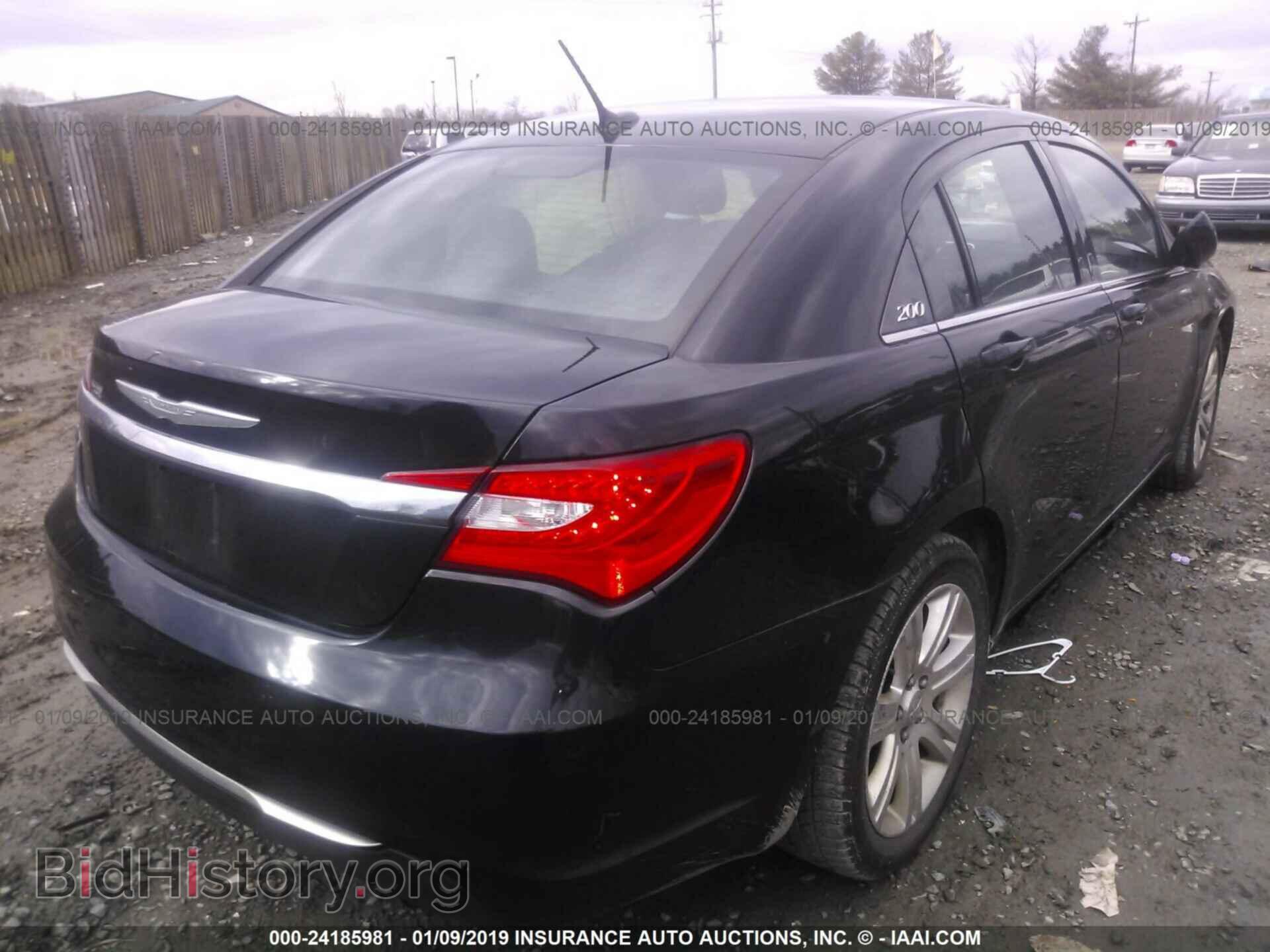 2013 CHRYSLER 200 - VIN: 1C3CCBBB7DN618895 - Photo 4