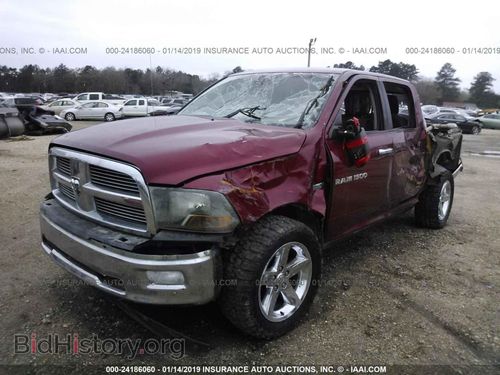 2011 DODGE RAM 1500 - VIN: 1D7RV1CT6BS570876 - Фото 2