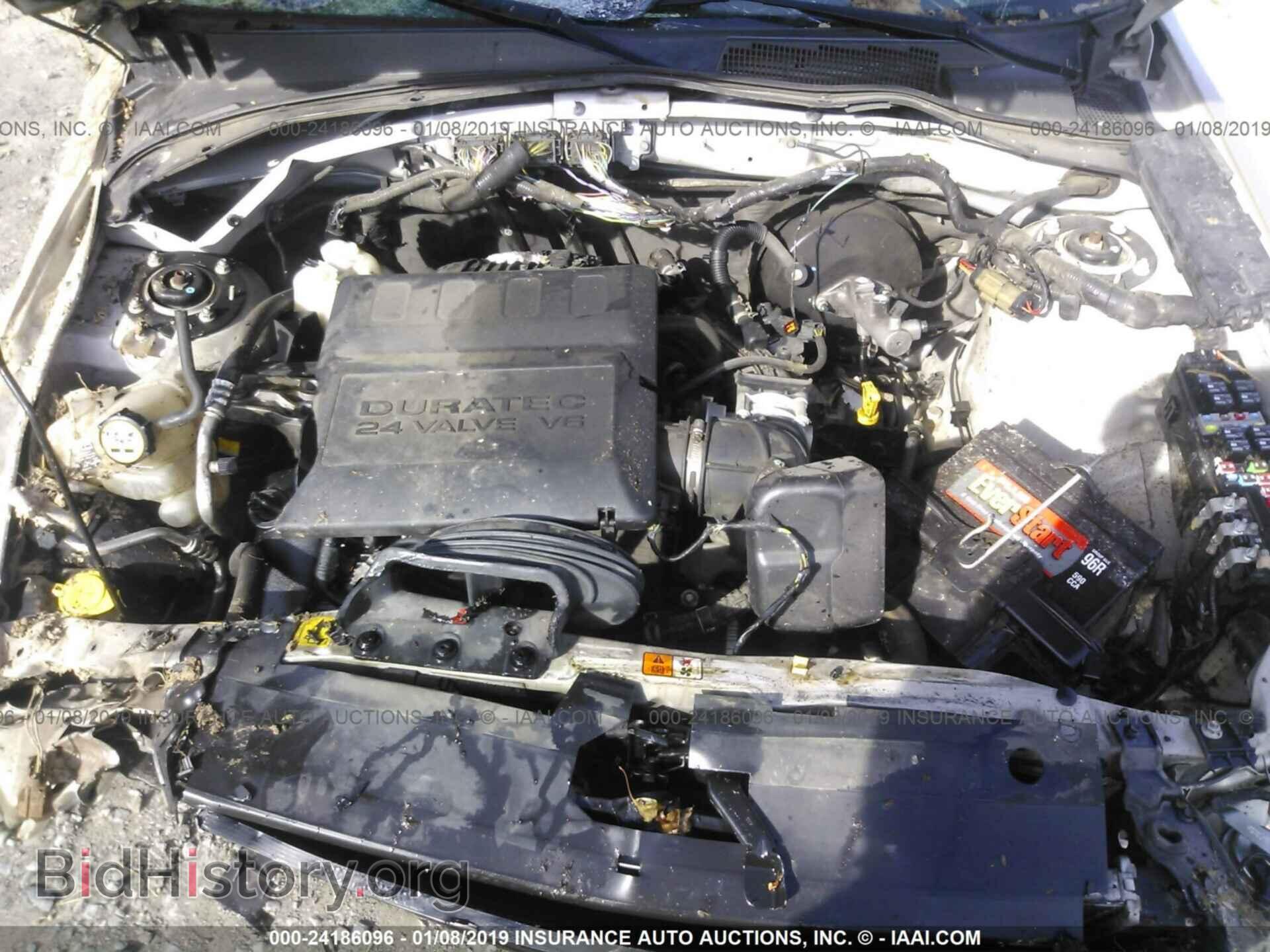 2011 FORD ESCAPE - VIN: 1FMCU0DG0BKB27102 - Photo 10