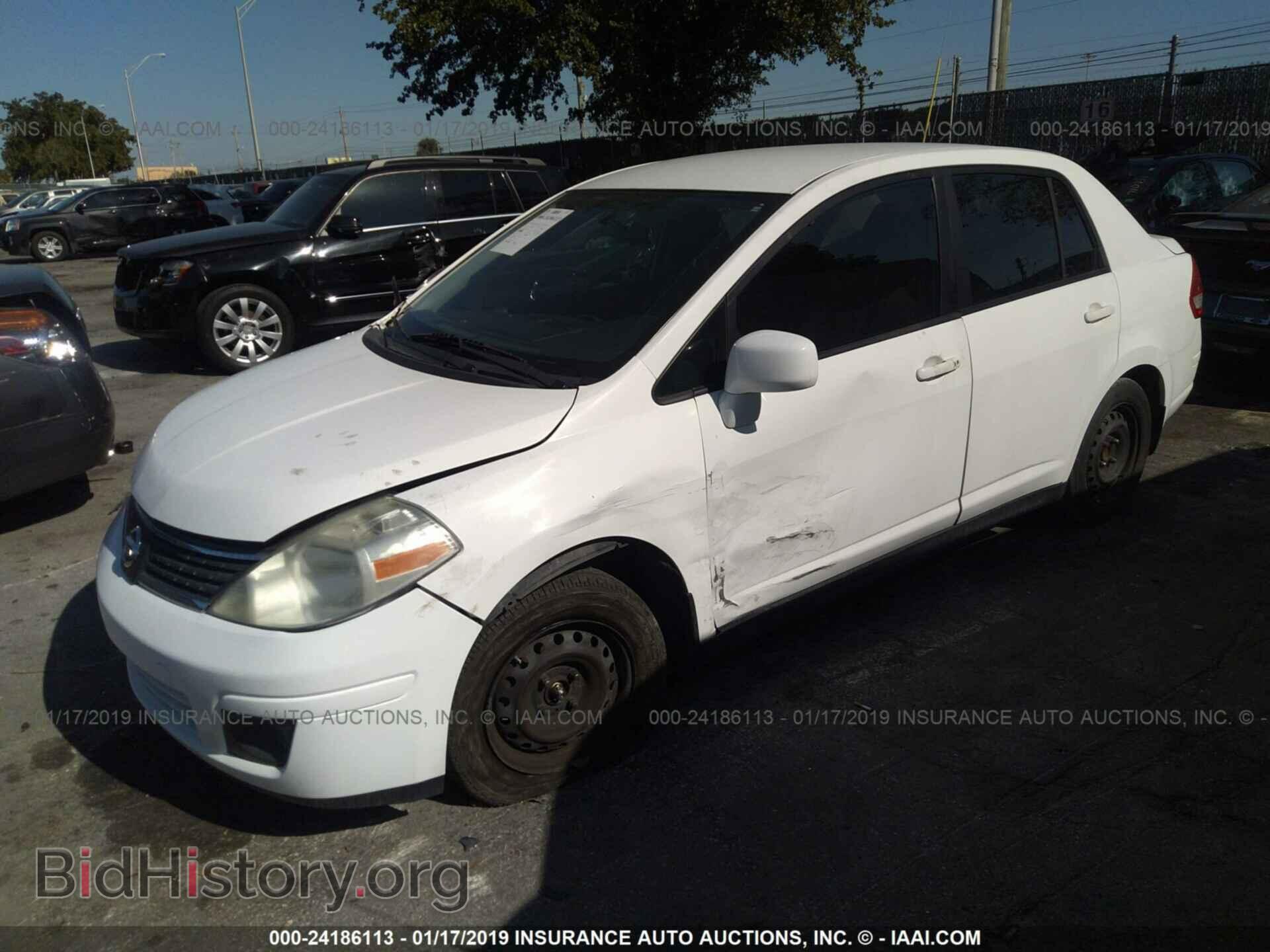 2009 NISSAN VERSA - VIN: 3N1BC11E29L388190 - Фото 2