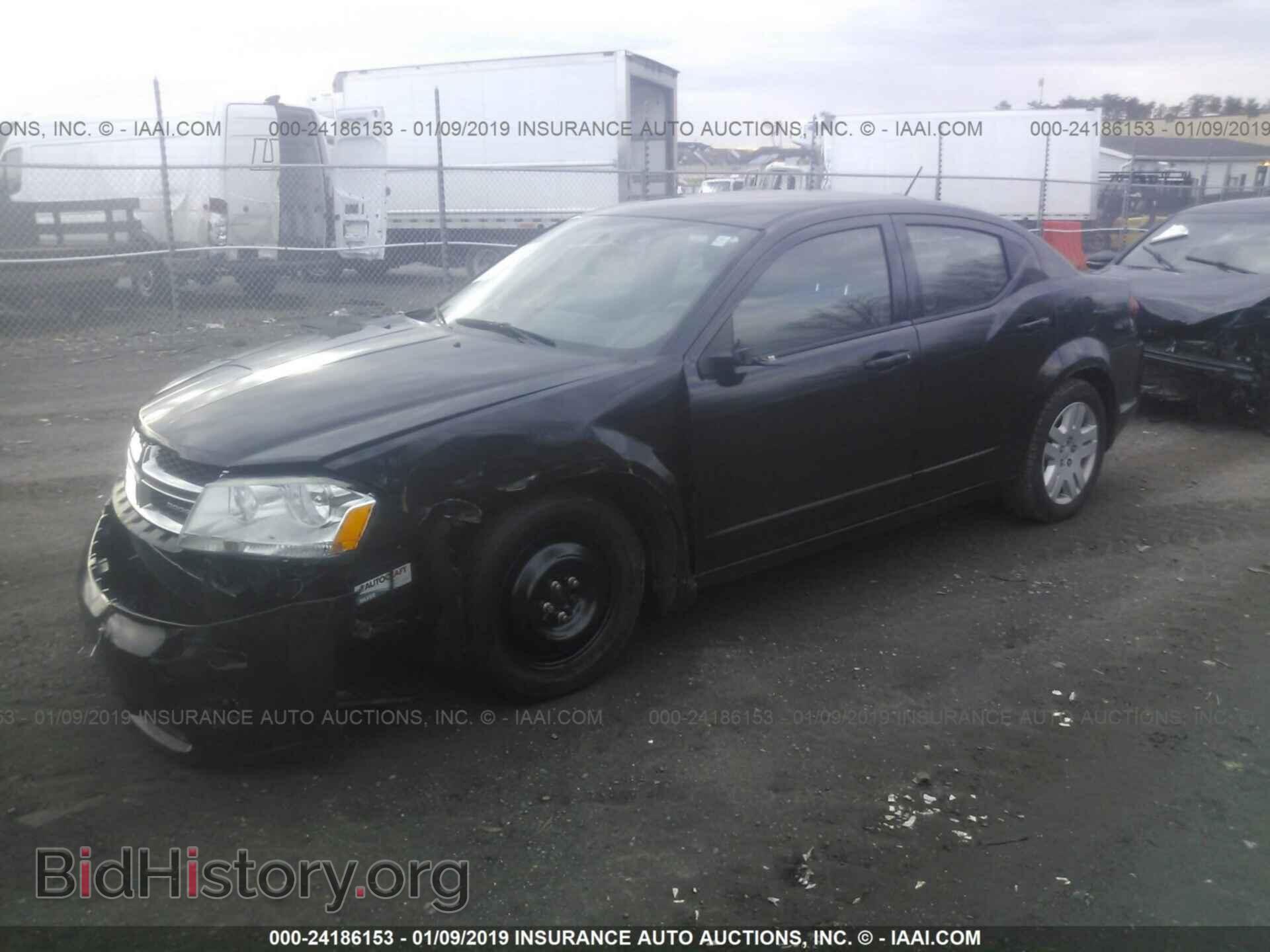 2011 DODGE AVENGER - VIN: 1B3BD4FB5BN579071 - Фото 2
