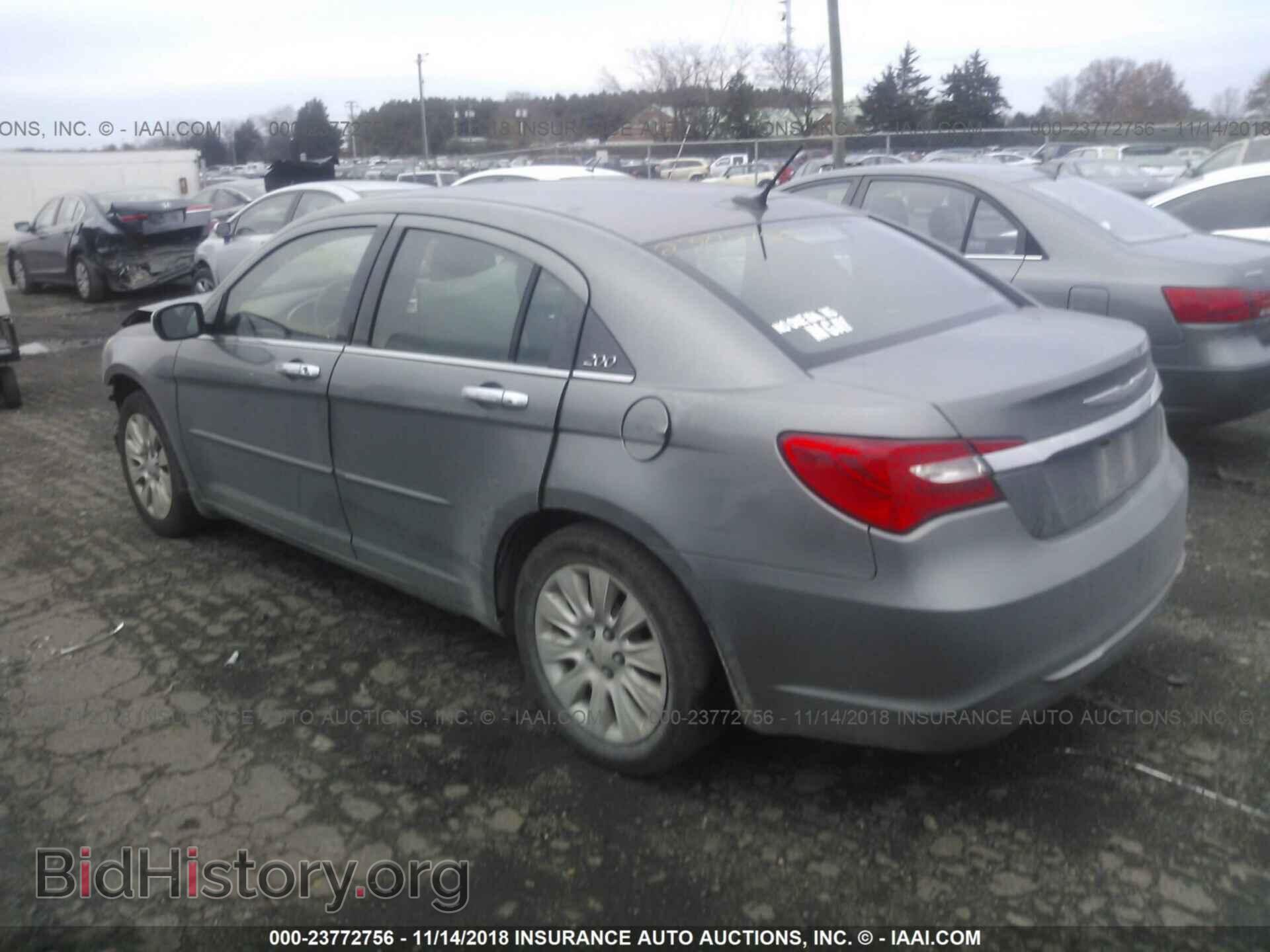 2012 CHRYSLER 200 - VIN: 1C3CCBAB2CN157914 - Фото 3