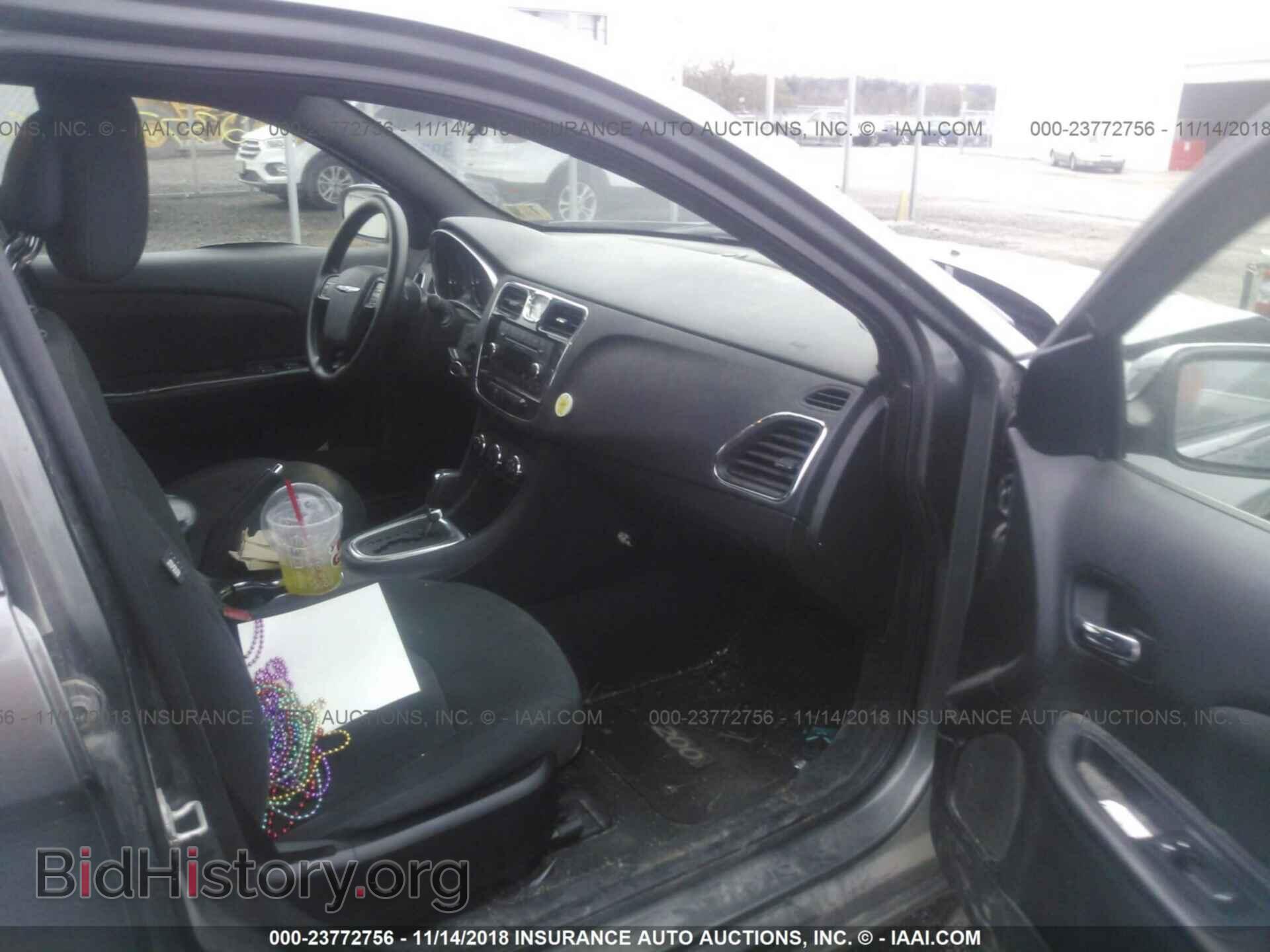 2012 CHRYSLER 200 - VIN: 1C3CCBAB2CN157914 - Фото 5
