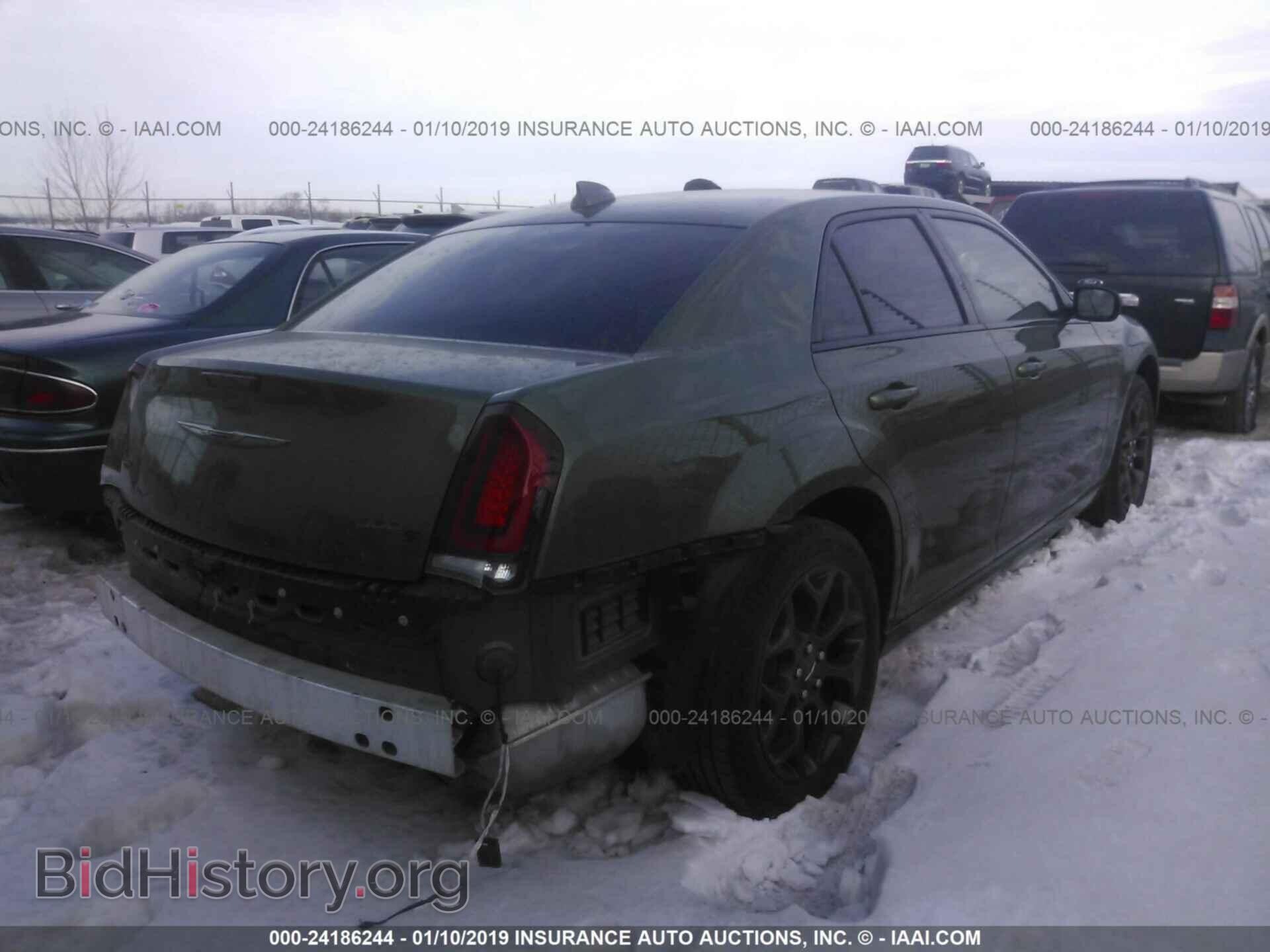 2018 CHRYSLER 300 - VIN: 2C3CCAGG1JH208435 - Фото 4